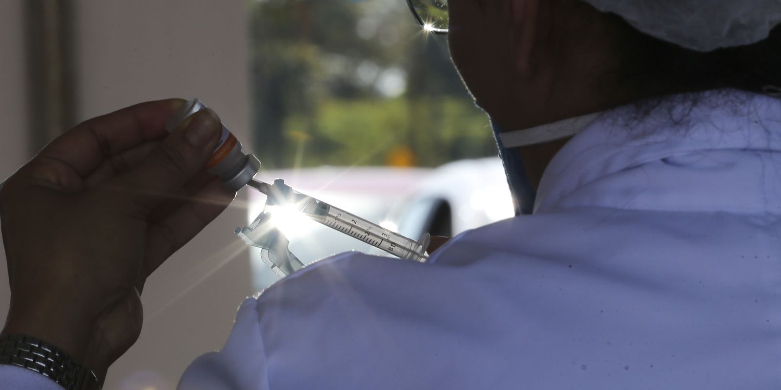 Privado: Covid-19: Brasil tem 19,6 milhões de casos e 549,4 mil mortes