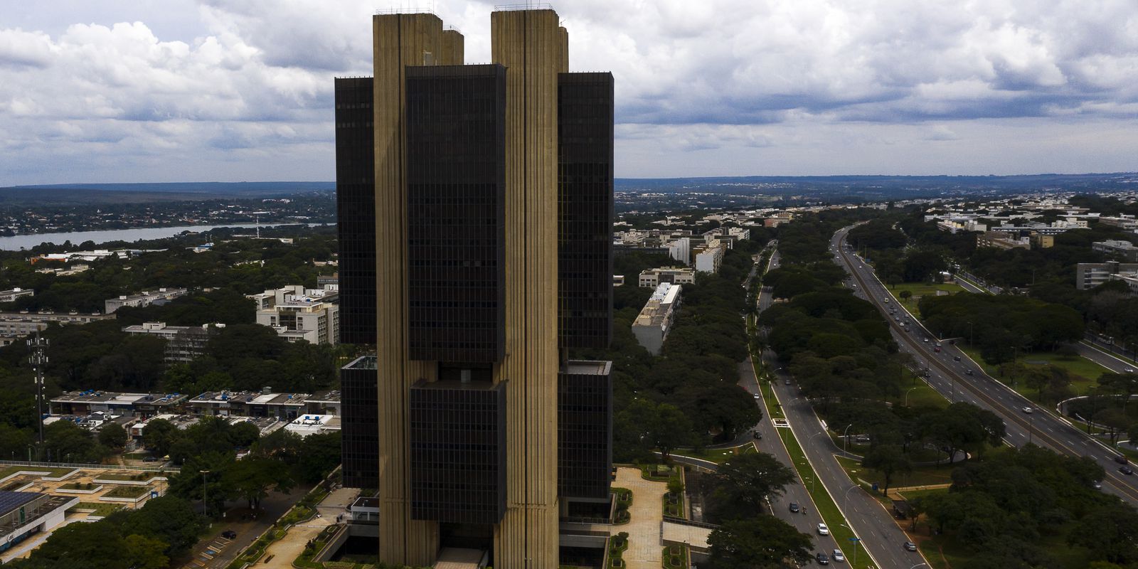 Privado: BC pode acelerar alta dos juros se cenário mudar, diz diretor