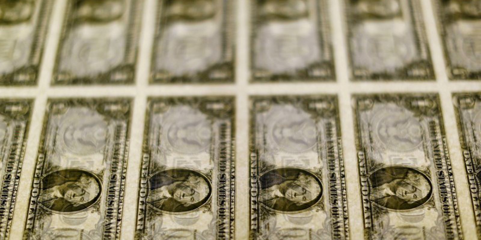Privado: Dólar sobe para R$ 5,22 com indefinição sobre ICMS de energia