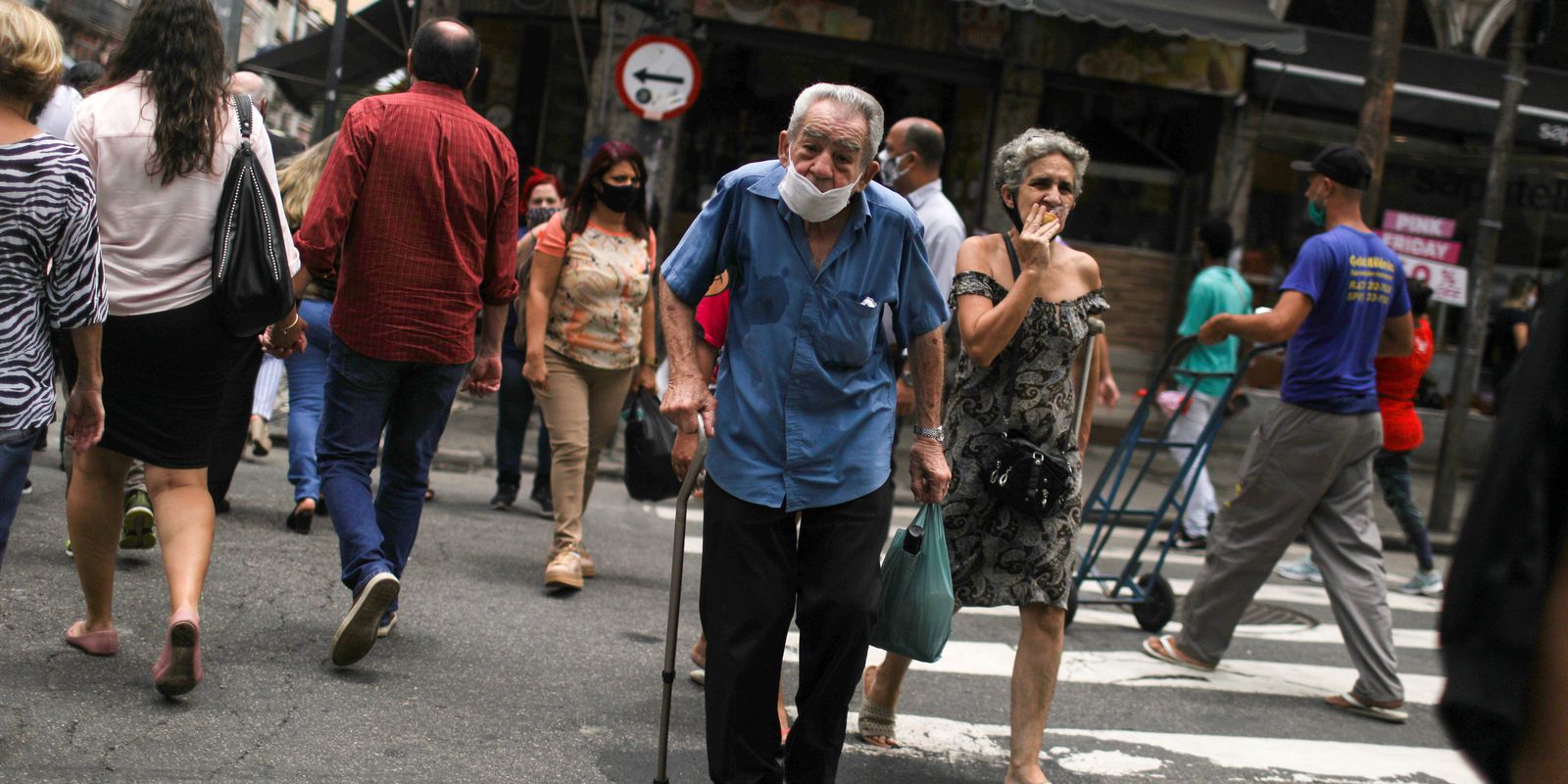 Privado: População brasileira chega a 213,3 milhões de pessoas em 2021