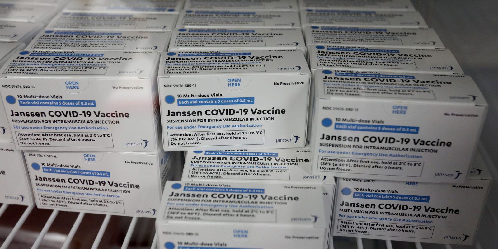 Privado: Anvisa pede à Janssen informações sobre uso de dose de reforço