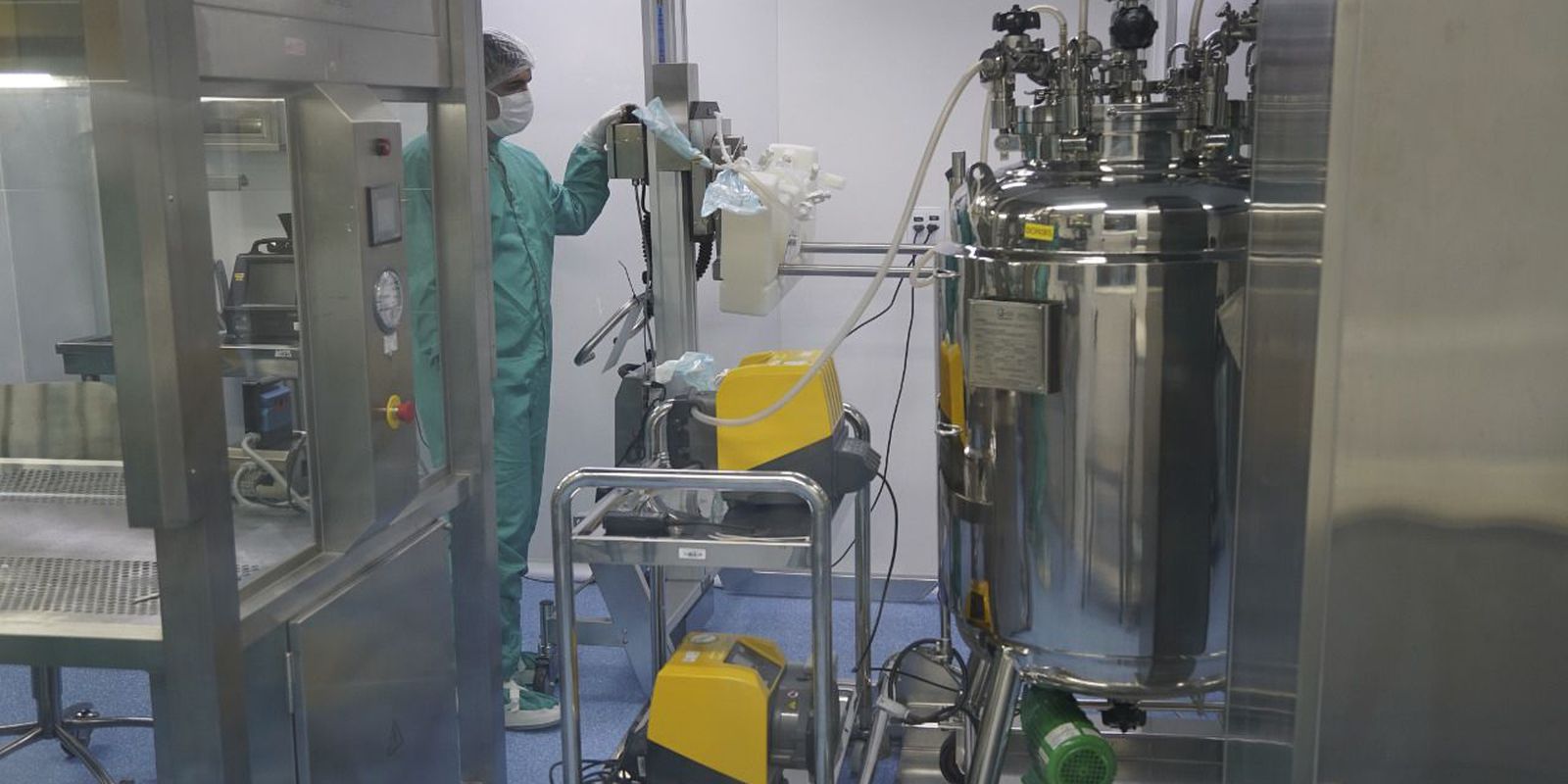 Privado: Fiocruz conclui pré-validação do IFA nacional da vacina covid-19