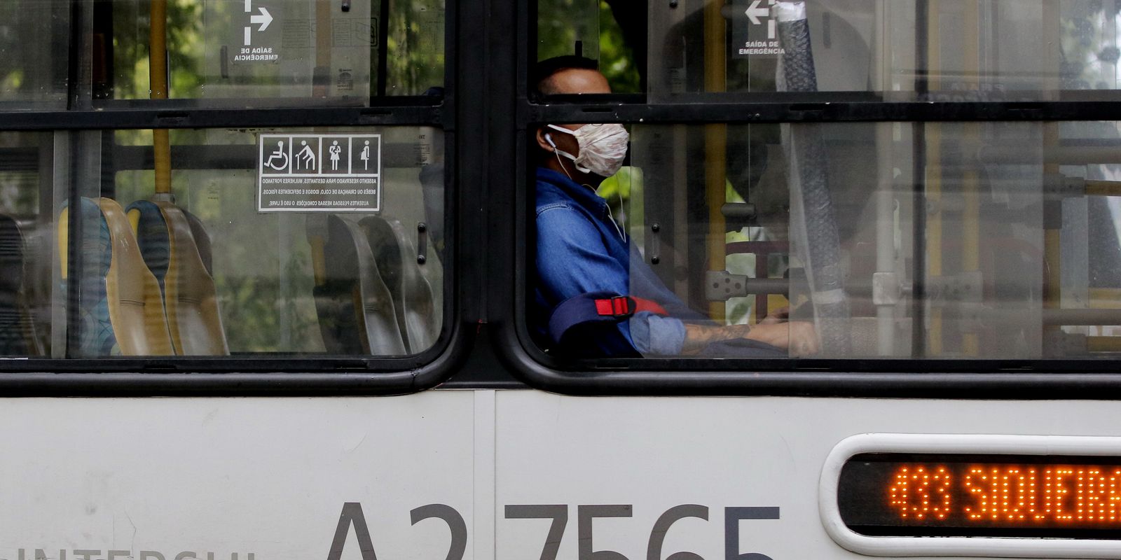 Privado: Covid-19: Brasil registra 793 óbitos e 15,3 mil infecções em 24h