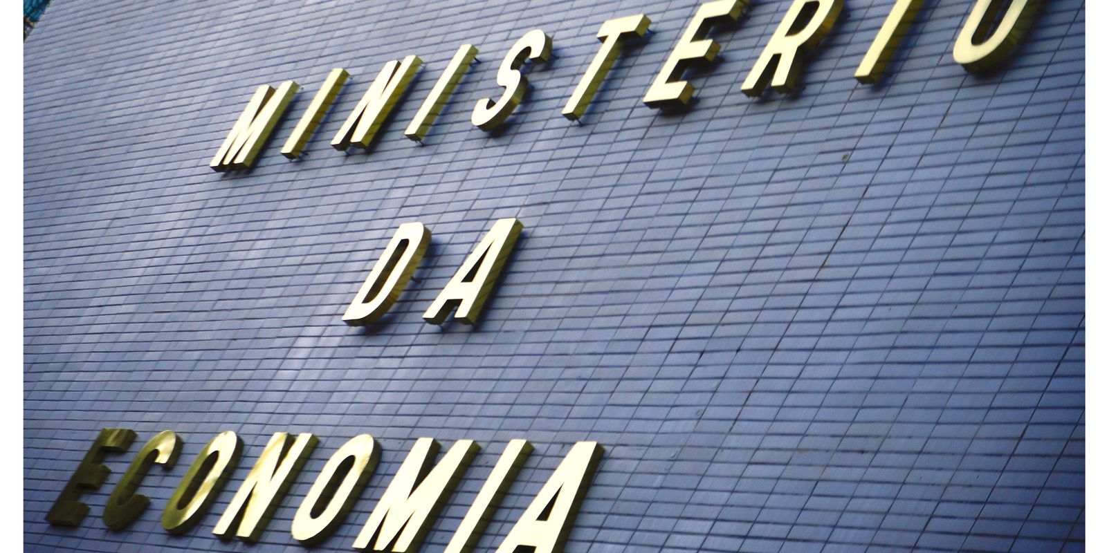 Privado: Insuficiência para cumprir regra de ouro cai para R$ 93,9 bilhões
