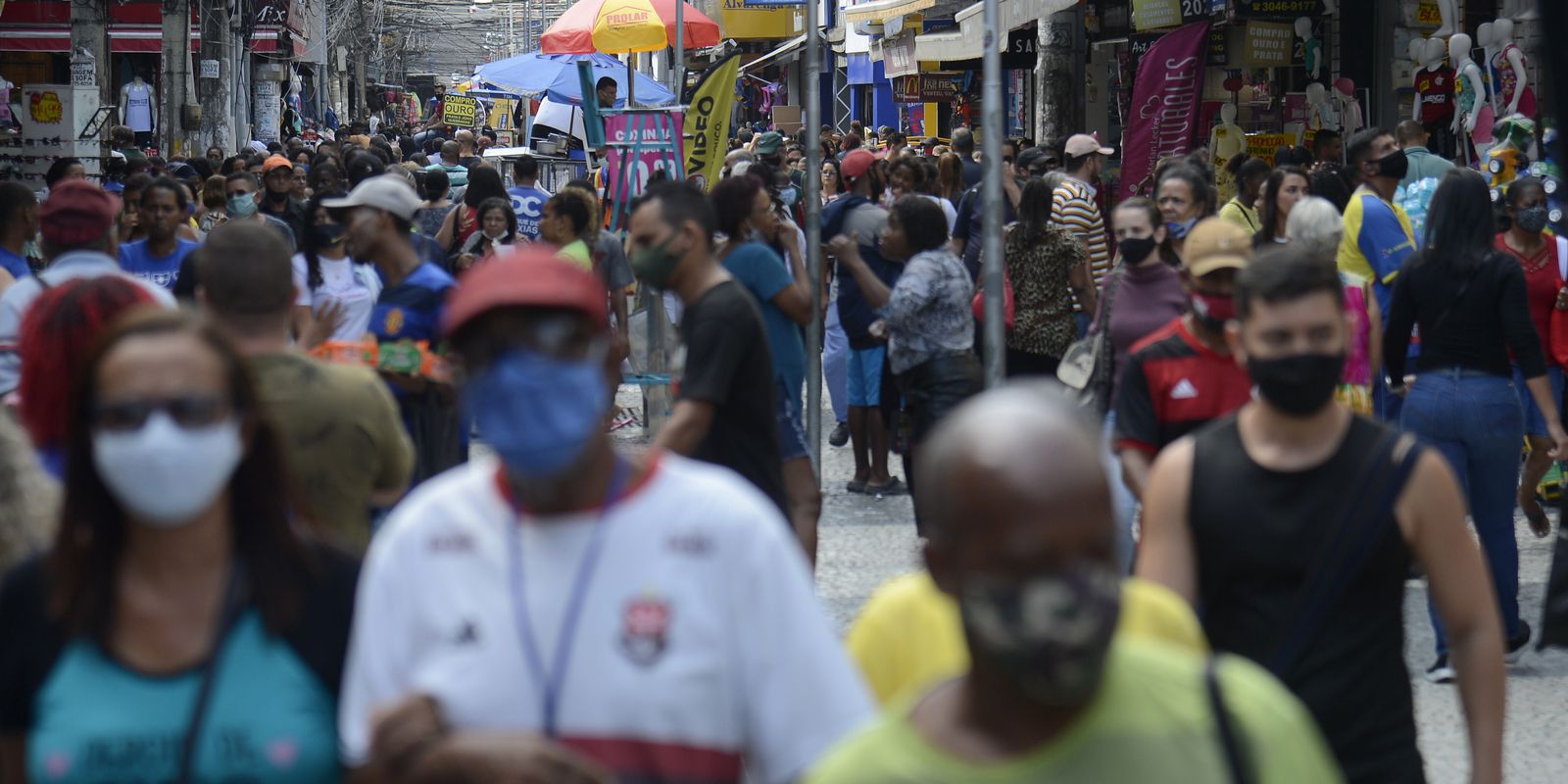 Privado: Covid-19: Brasil registra 15.609 casos e 373 mortes em 24 horas