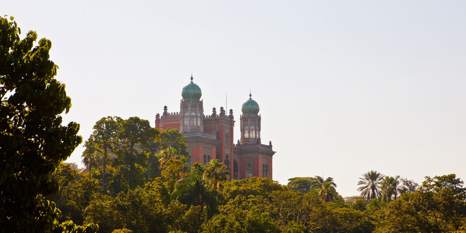 Privado: Boletim da Fiocruz sinaliza aumento de casos de SRAG em 13 estados