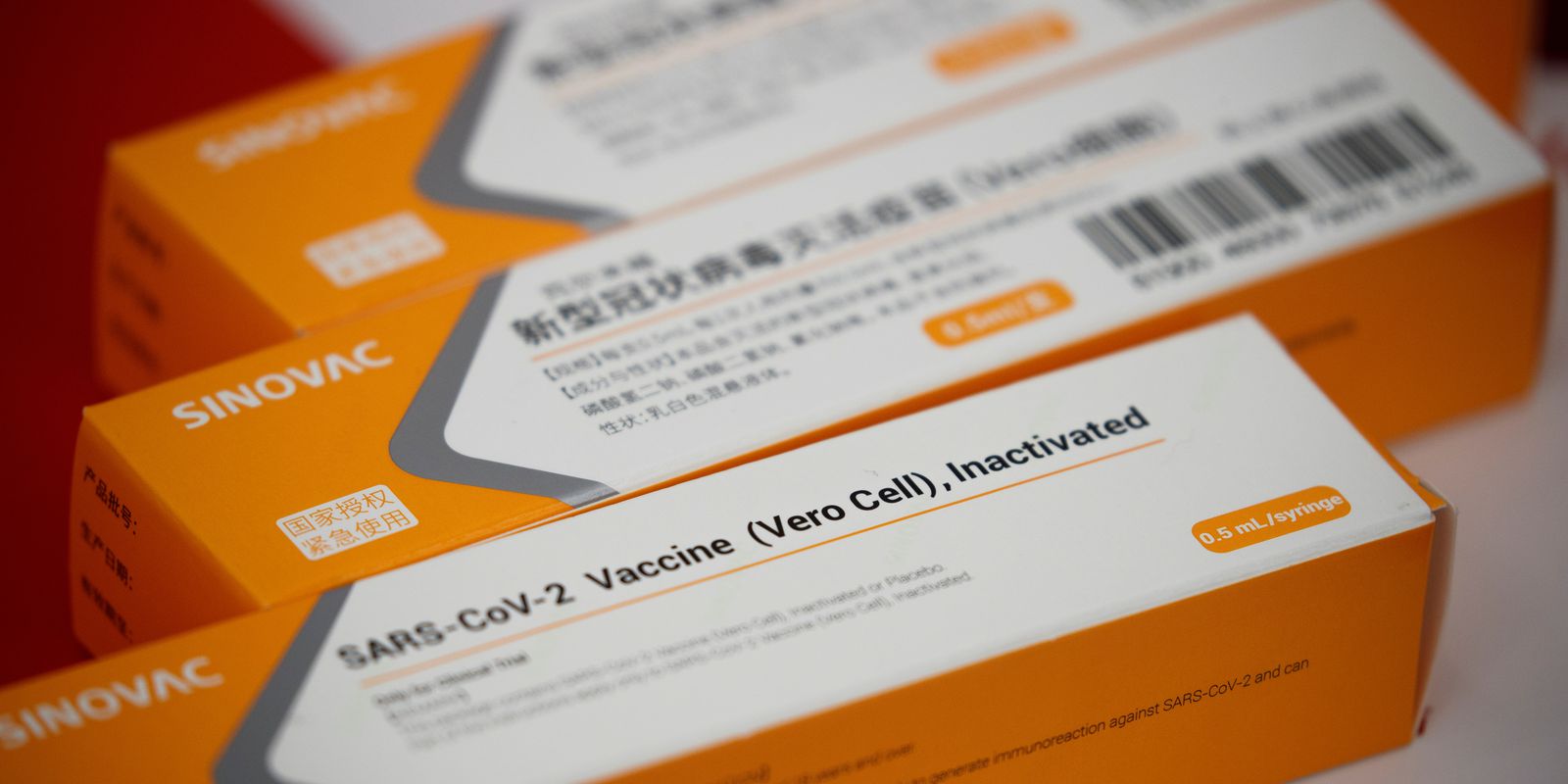 Privado: CoronaVac mostra-se eficaz contra Ômicron, diz laboratório chinês