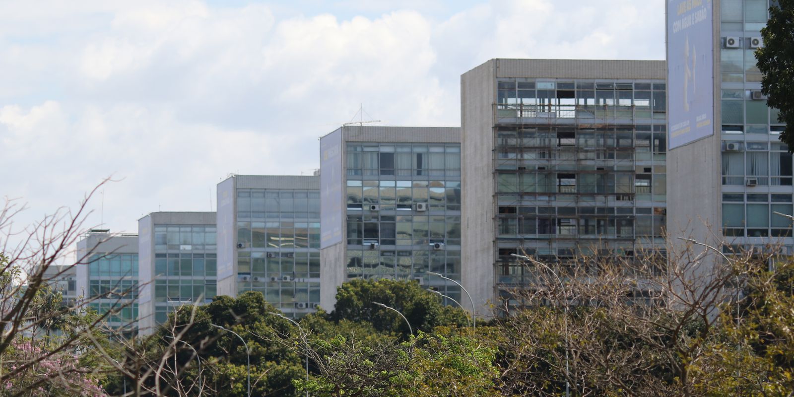 Privado: Servidores aposentados têm até sexta para fazer prova de vida