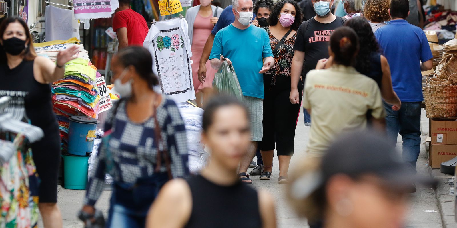 Covid-19: Brasil tem 26,5 milhões de casos e 632,6 mil mortes
