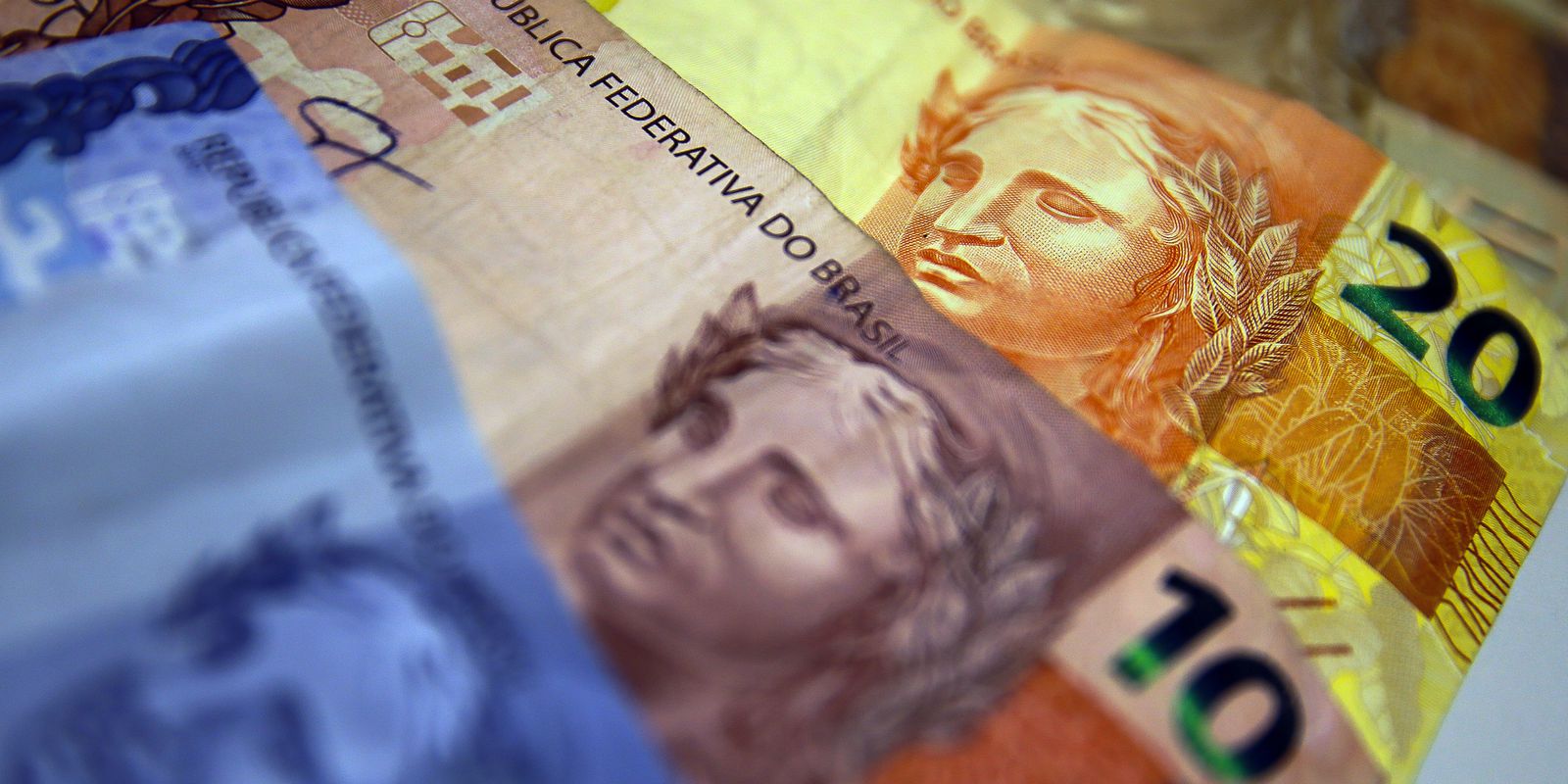 Privado: Valores esquecidos a receber de até R$ 1 representam 42,8% dos casos