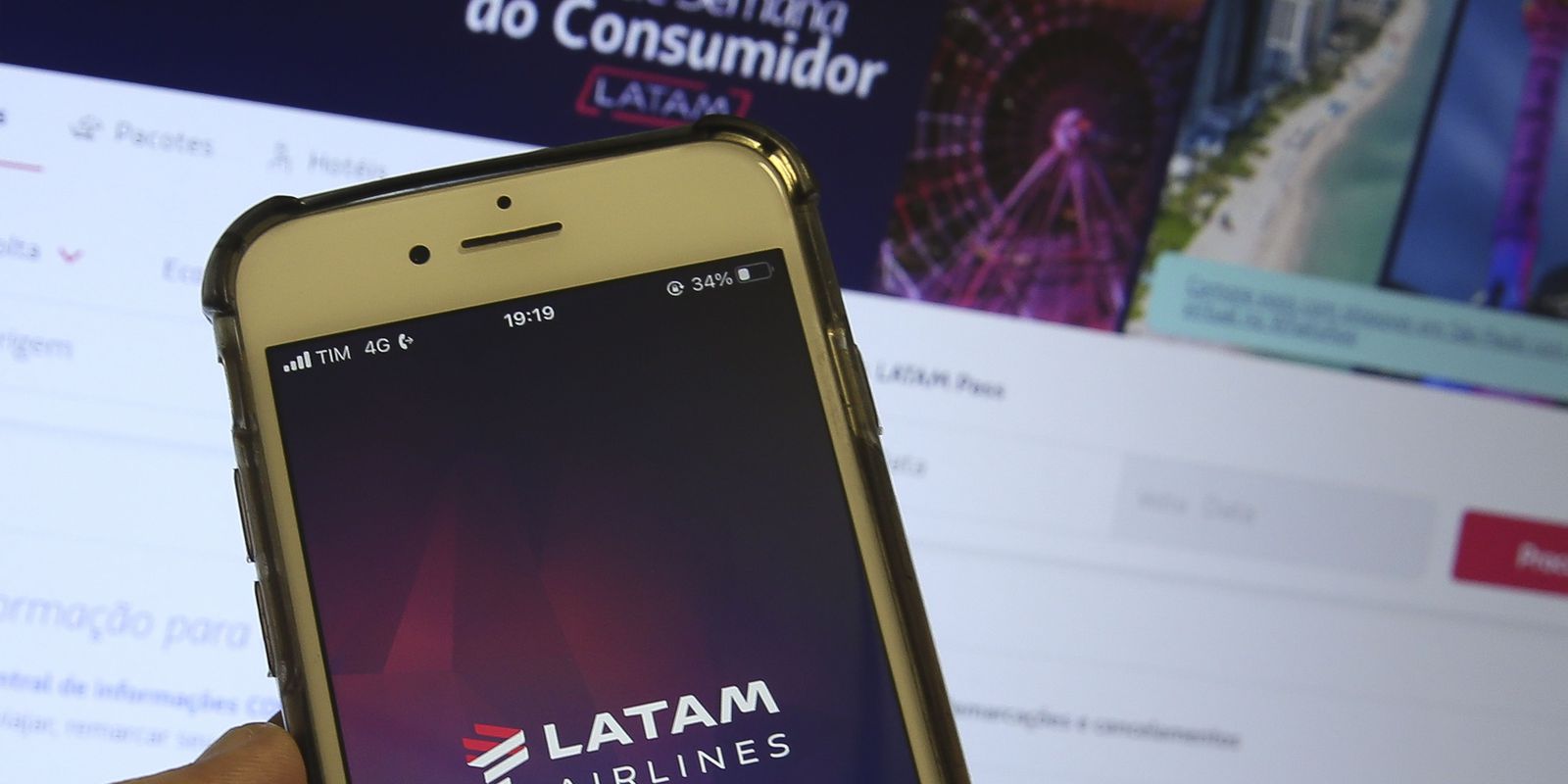 Privado: Latam suspende 21 voos nacionais devido ao aumento dos combustíveis