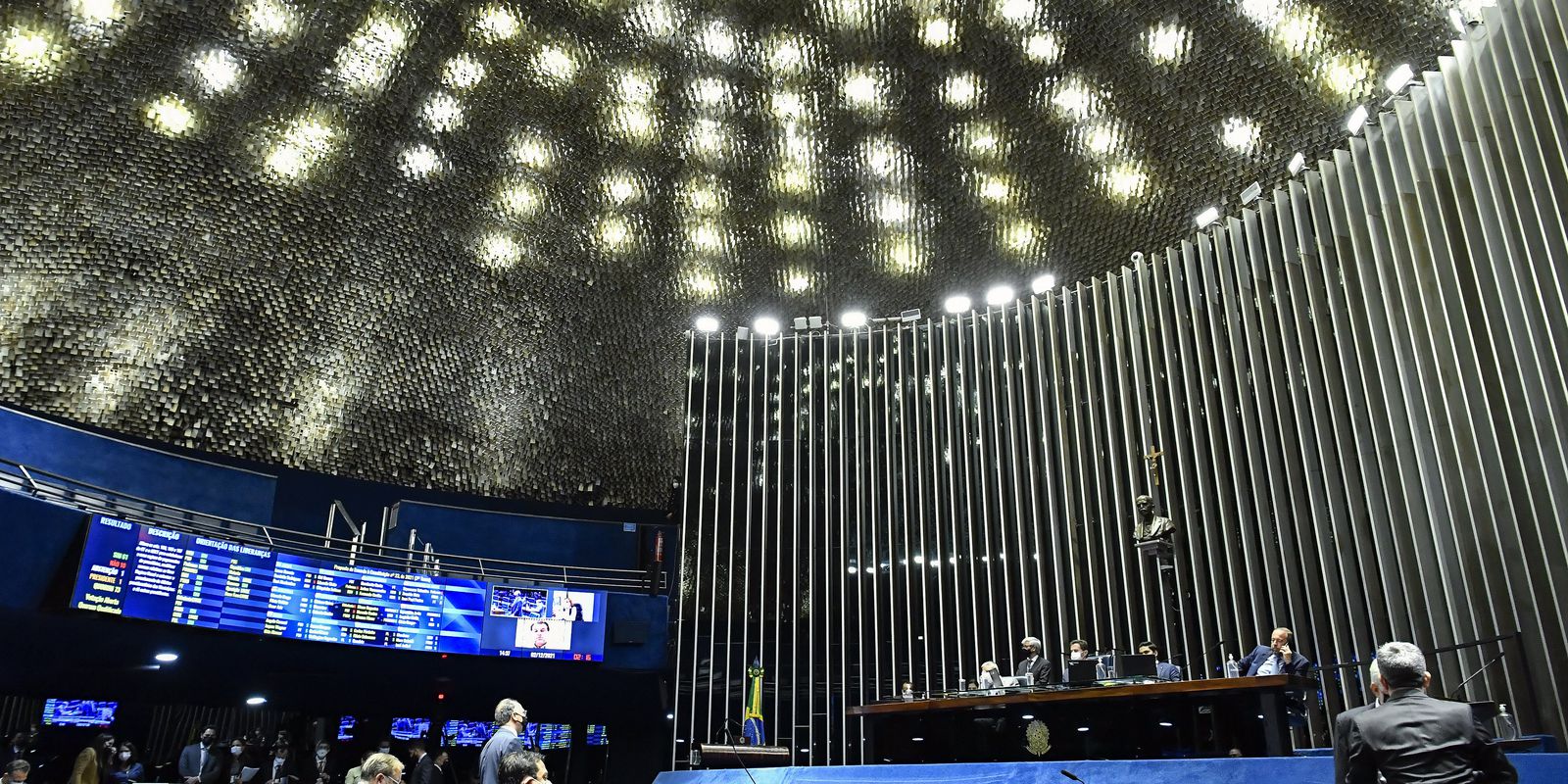 Privado: Senado aprova suspensão de metas de prestadores de serviço do SUS