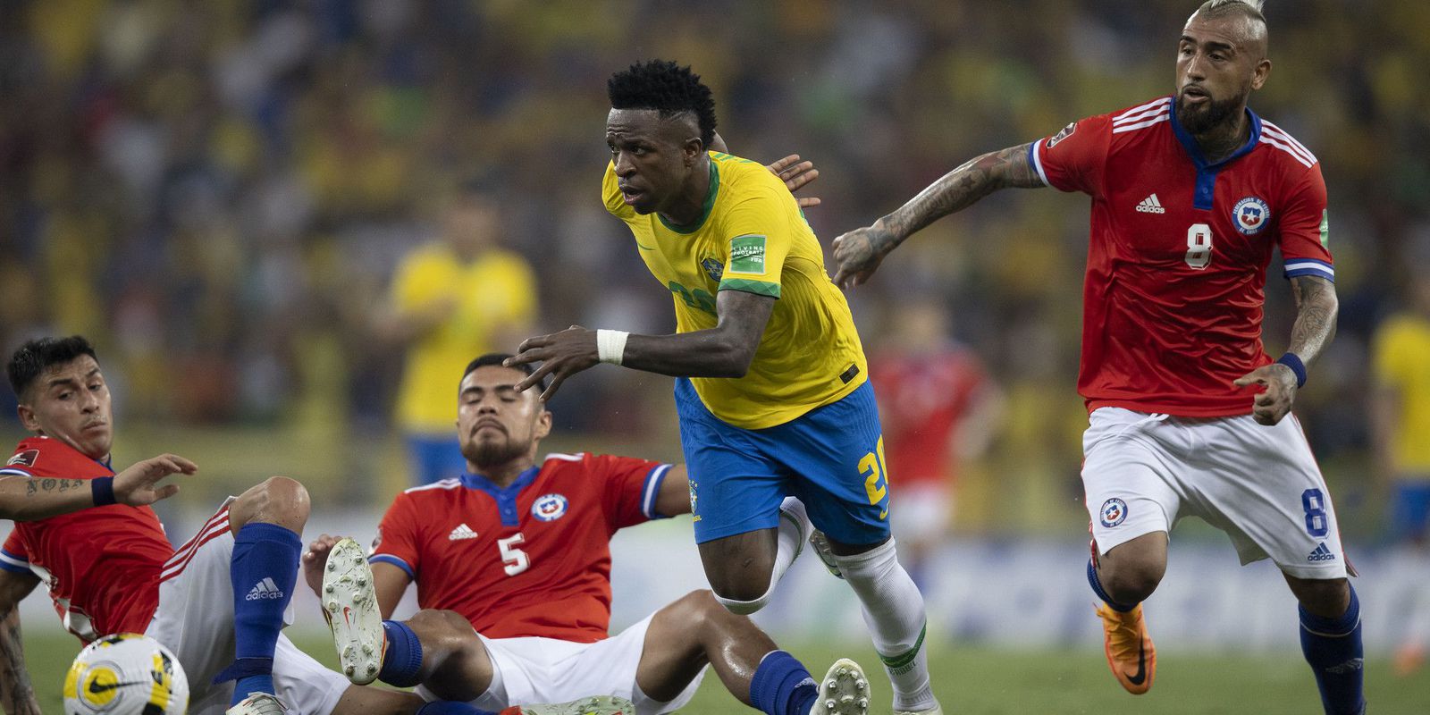 Privado: Seleção goleia Chile por 4 a 0 no último jogo no Brasil antes da Copa
