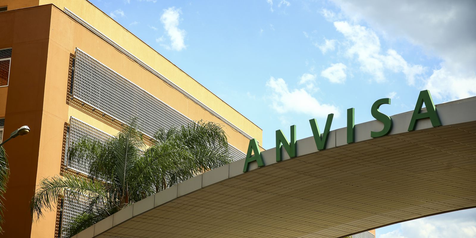 Privado: Anvisa determina recolhimento de lote importado de chocolate Kinder
