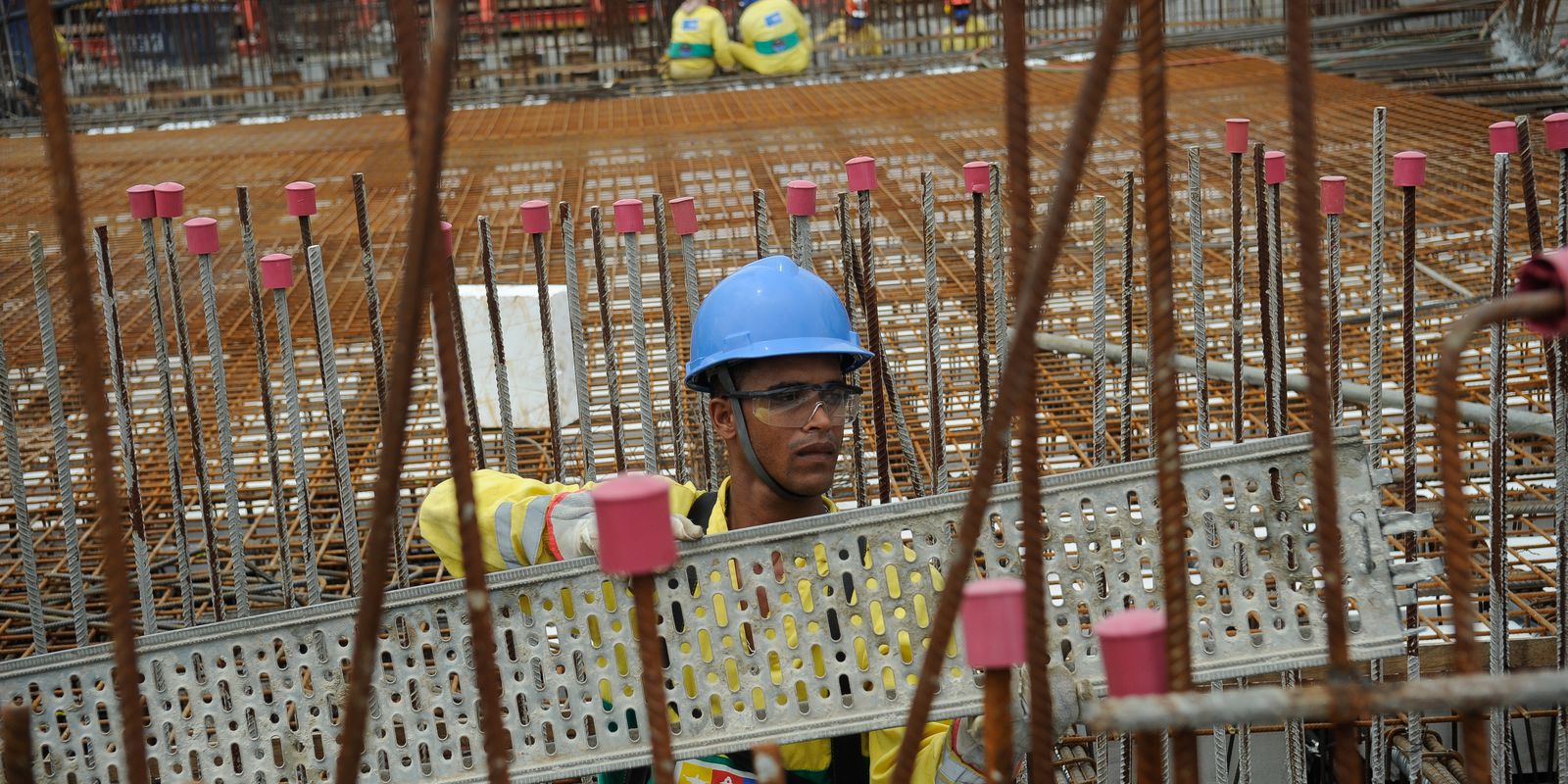 Privado: Inflação da construção civil sobe para 0,87% em abril, diz FGV
