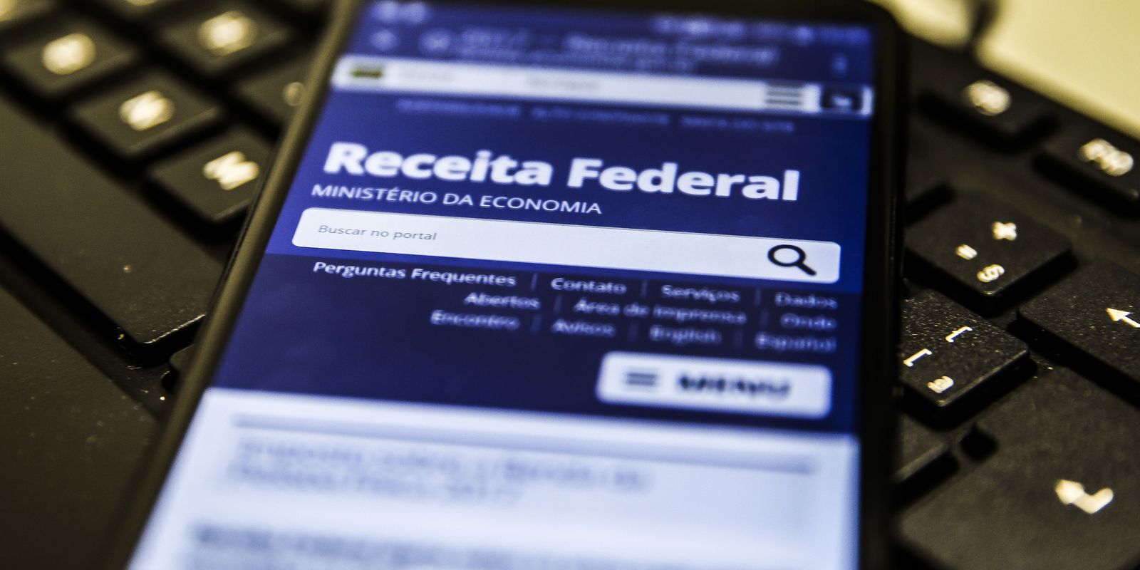 Privado: Receita paga hoje lote residual de restituição do IRPF