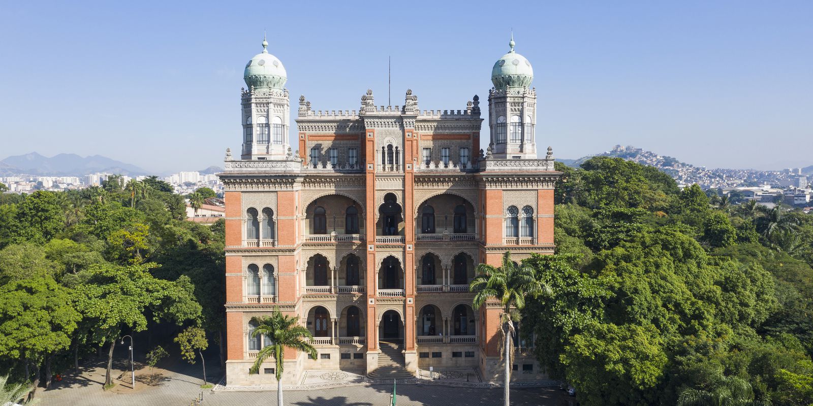 Privado: Fiocruz vê cenário favorável e sugere ações onde há menor vacinação