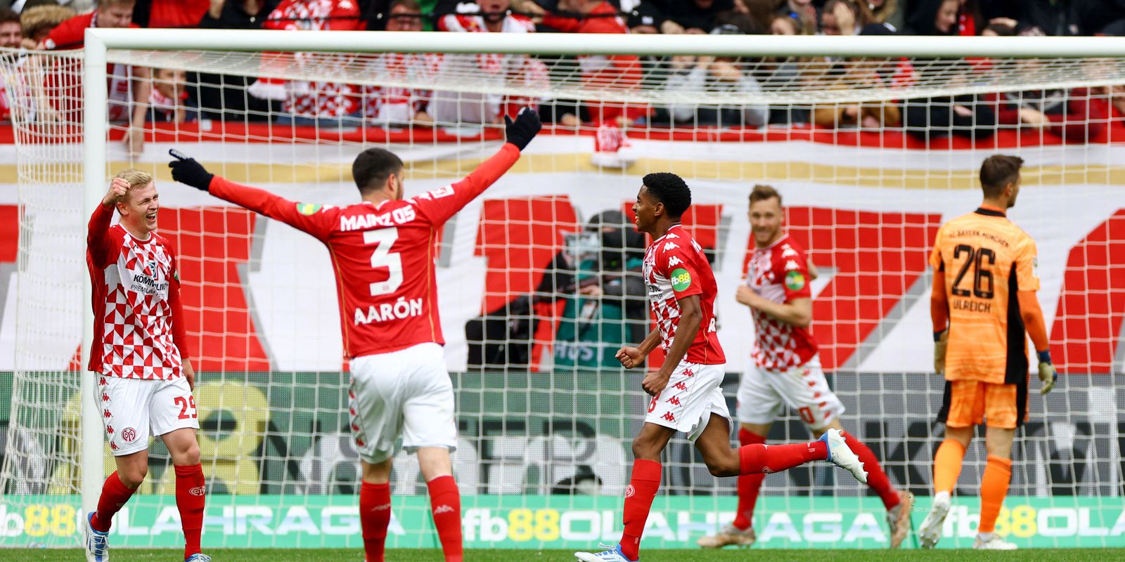 Privado: Campeão alemão antecipado, Bayern perde por 3 a 1 para Mainz 05