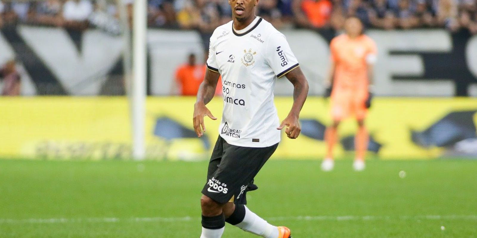 Privado: Brasileiro: Corinthians bate Fortaleza dentro de casa com gol contra
