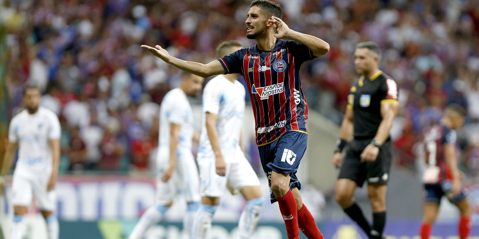 Privado: Série B: Bahia goleia Londrina e se mantém na ponta
