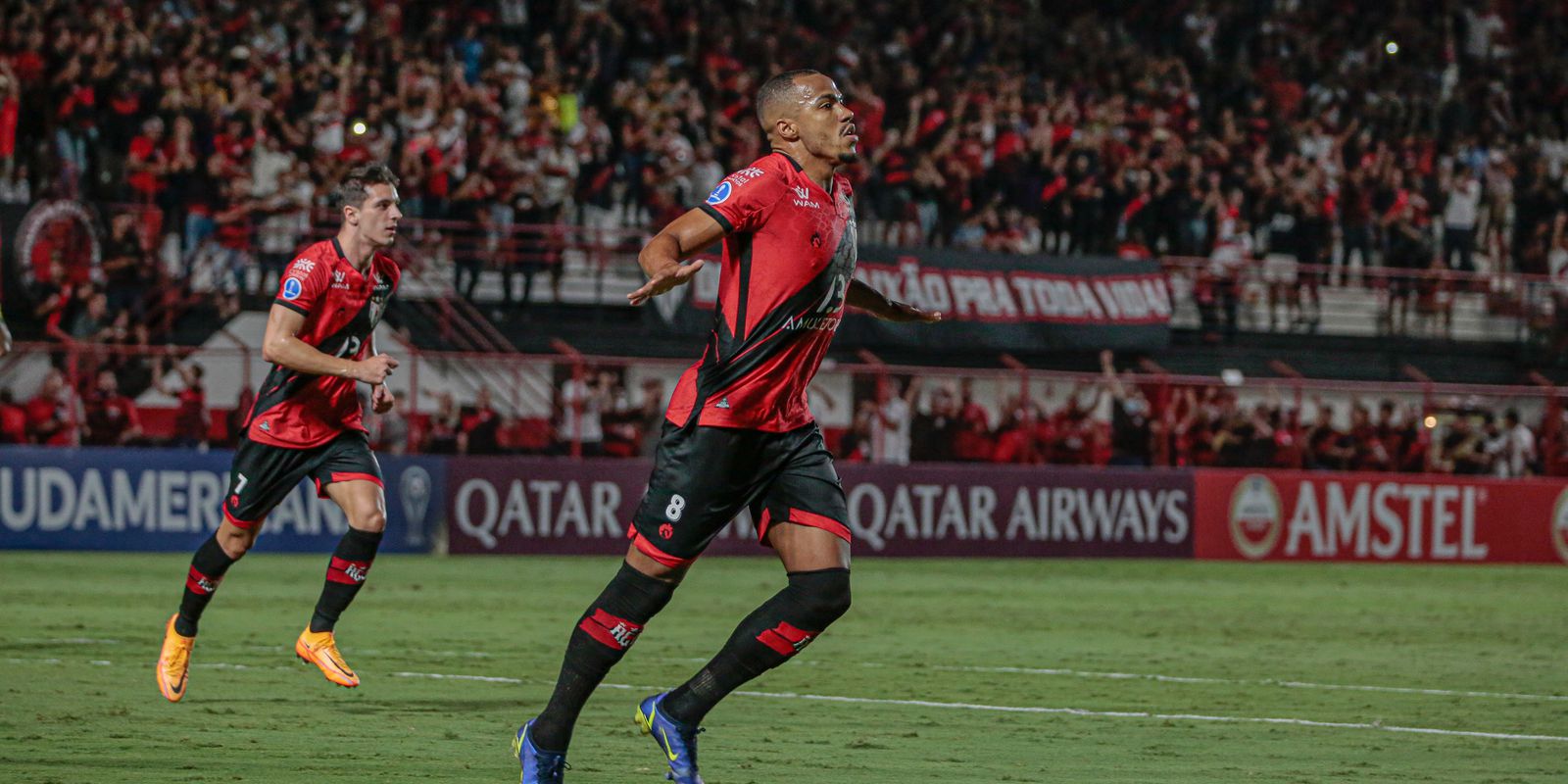 Privado: Sul-Americana: Atlético-GO vence em casa e mantém liderança do Grupo F