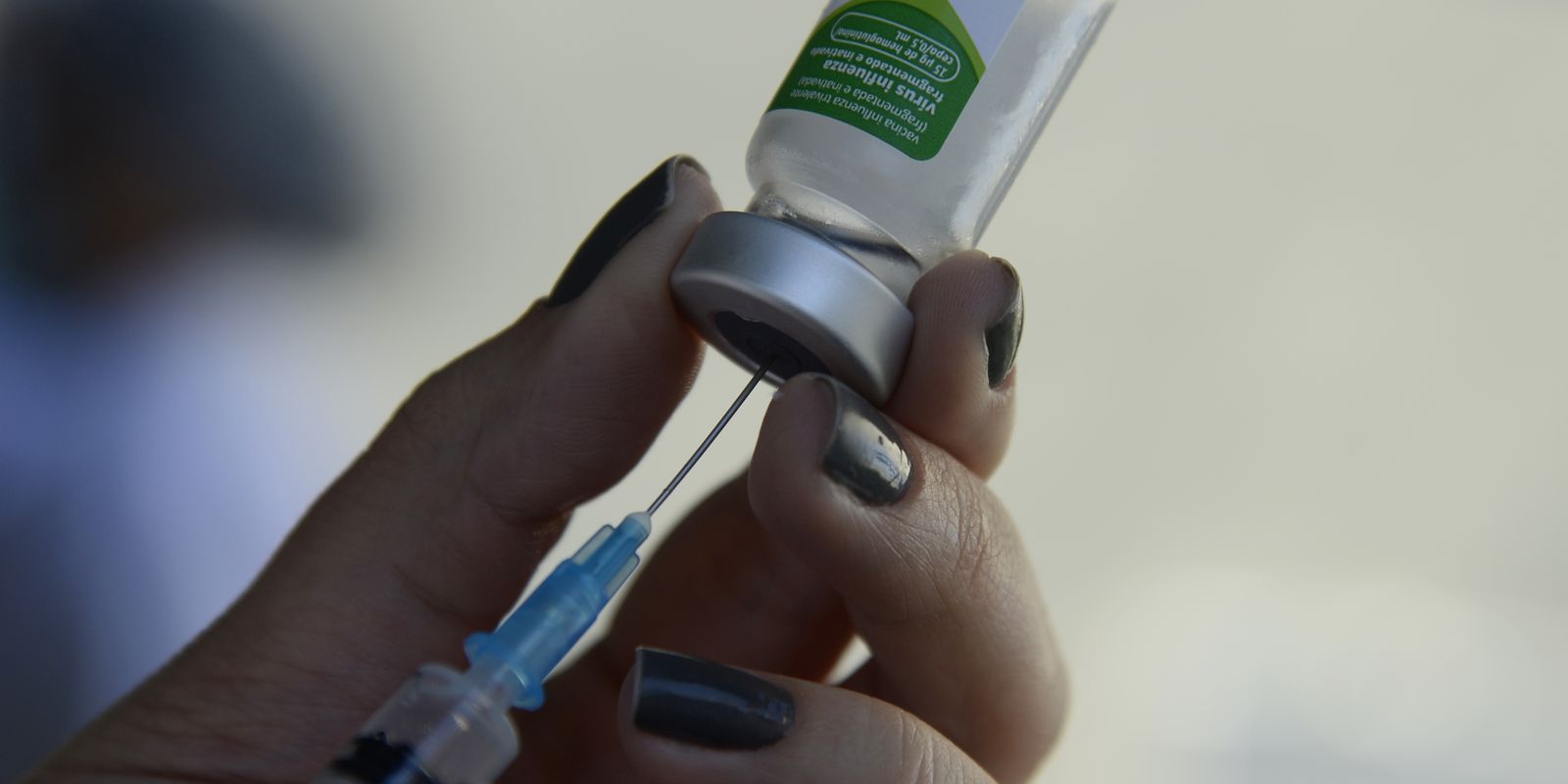 Privado: Rio vacina contra gripe pessoas de grupos prioritários de 50 a 59 anos