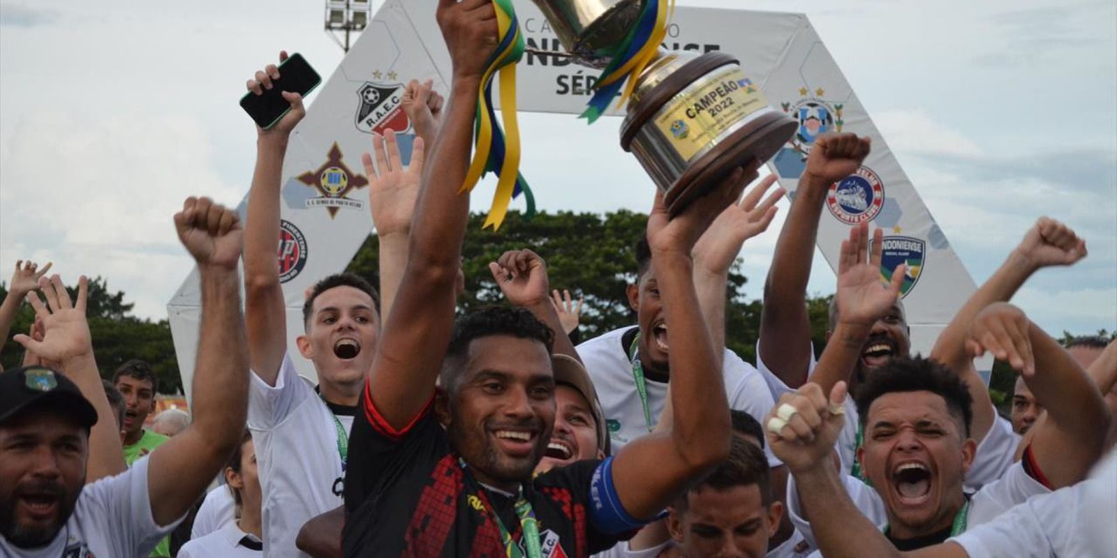 Privado: Real Ariquemes encerra sequência de vices e leva título rondoniense