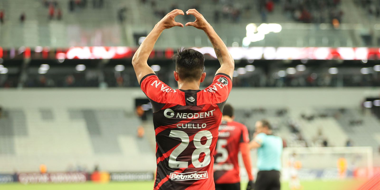 Privado: Athletico-PR derrota Libertad e embola Grupo B da Libertadores