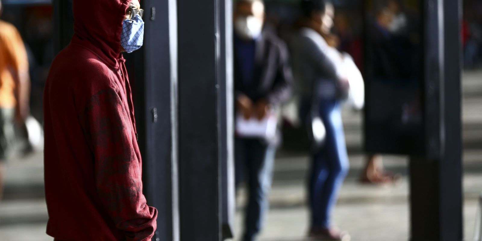 Privado: Covid-19: Brasil registra 13,5 mil casos e 103 mortes em 24 horas