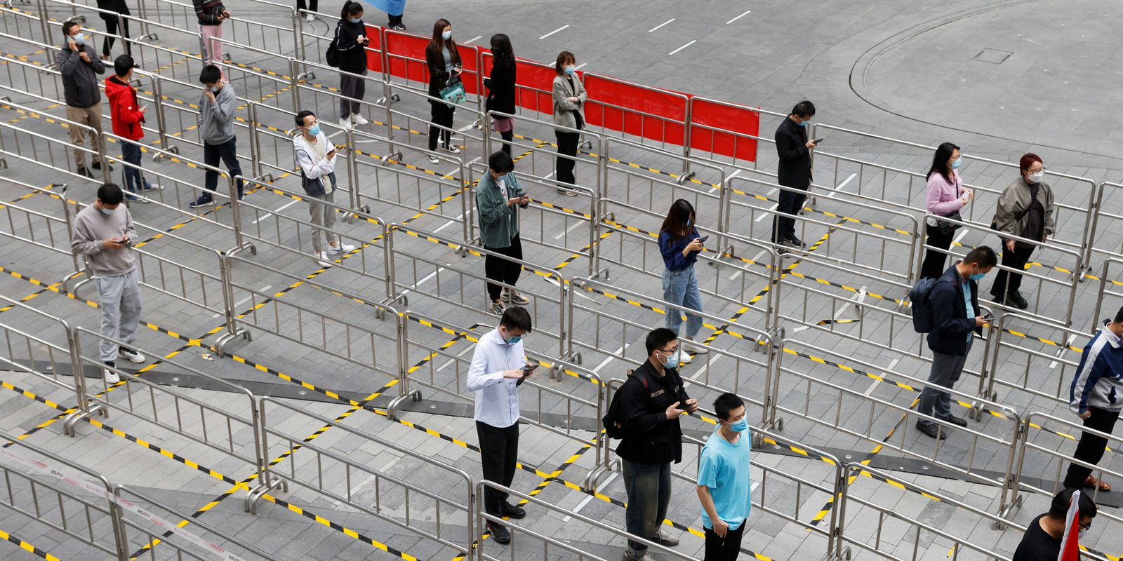 Privado: OMS: 1º ano de pandemia levou a excesso de mortes estimado em 4,5 mi