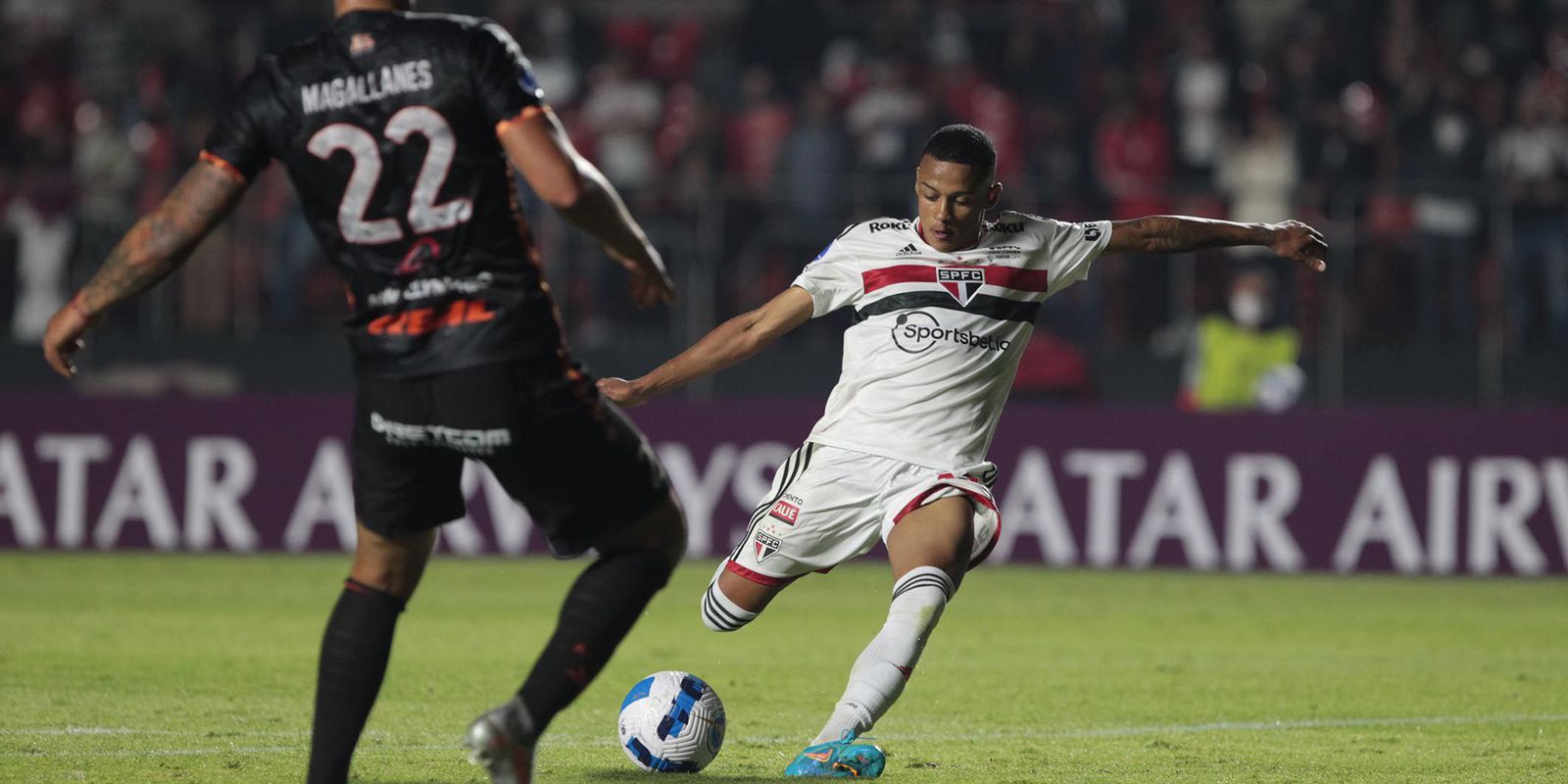 Privado: Com time de garotos, São Paulo supera Ayacucho na Sul-Americana