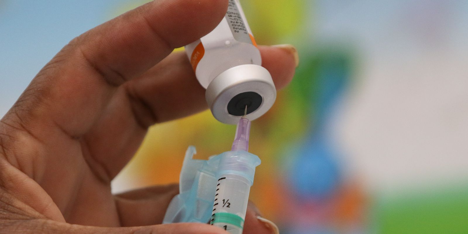 Privado: Covid: ministério recomenda dose de reforço para adolescentes