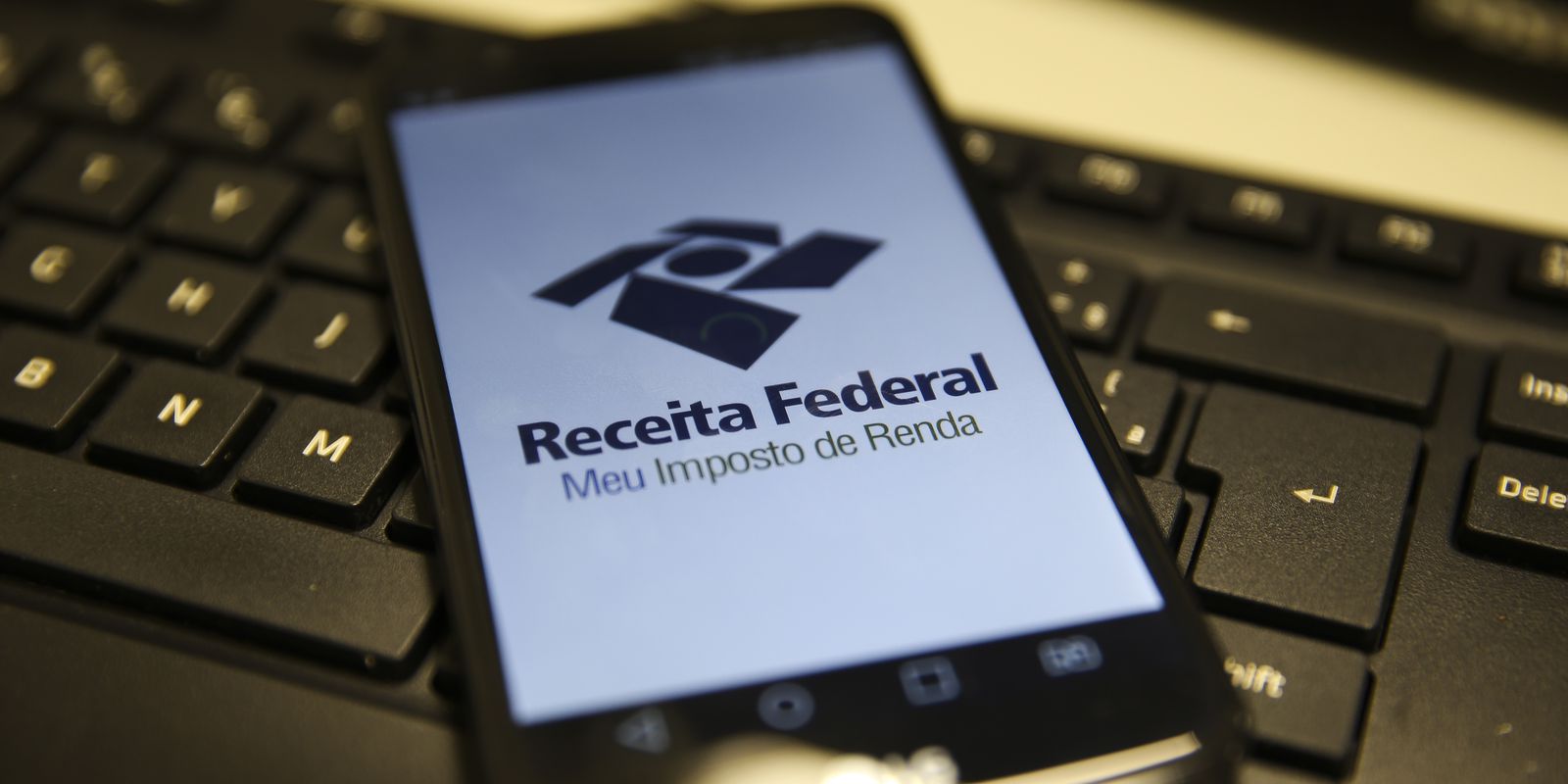 Privado: Receita paga hoje R$ 6,3 bilhões de restituição do Imposto de Renda