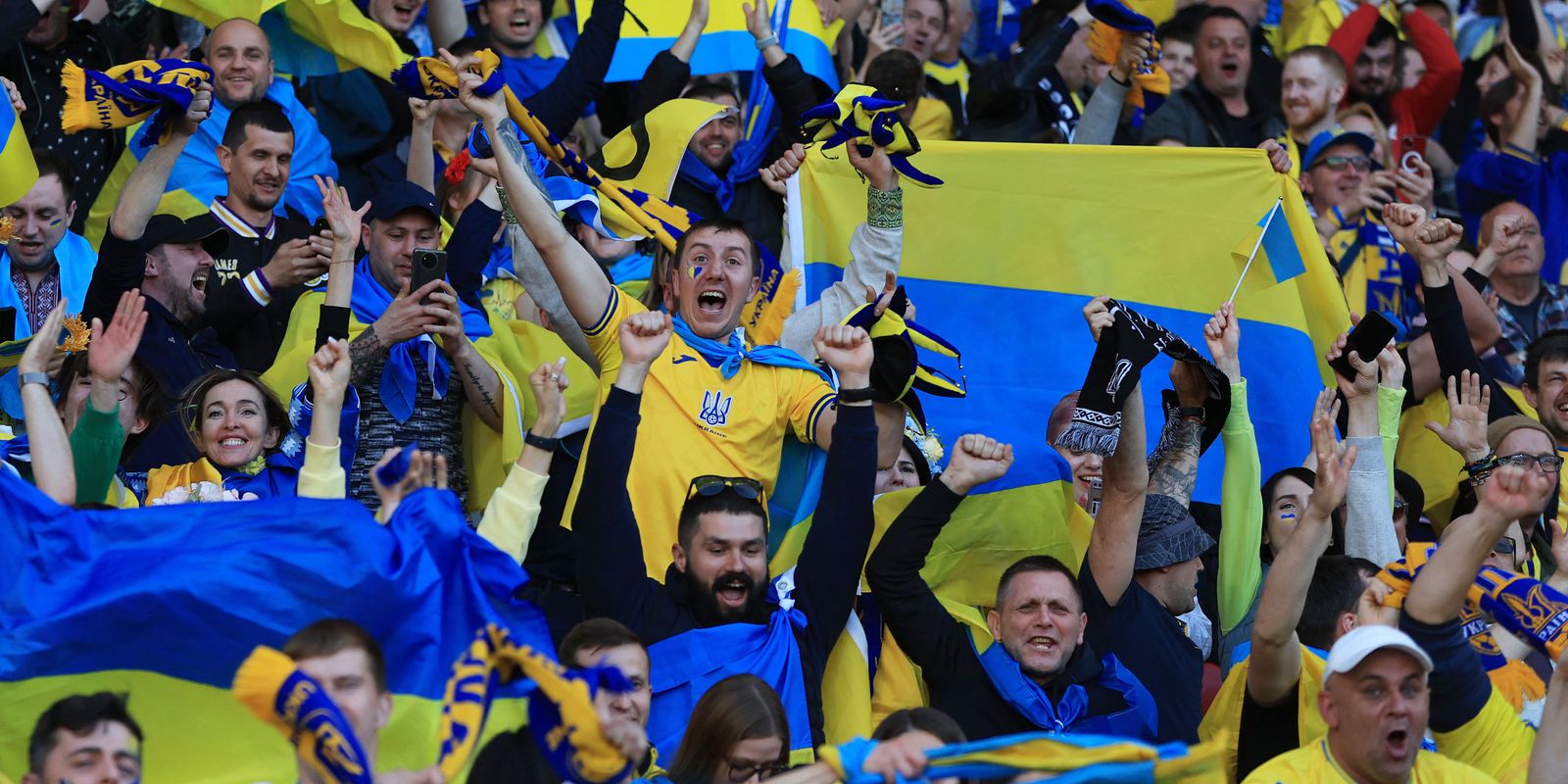 Privado: Ucrânia vence Escócia e continua sonhando com vaga para a Copa