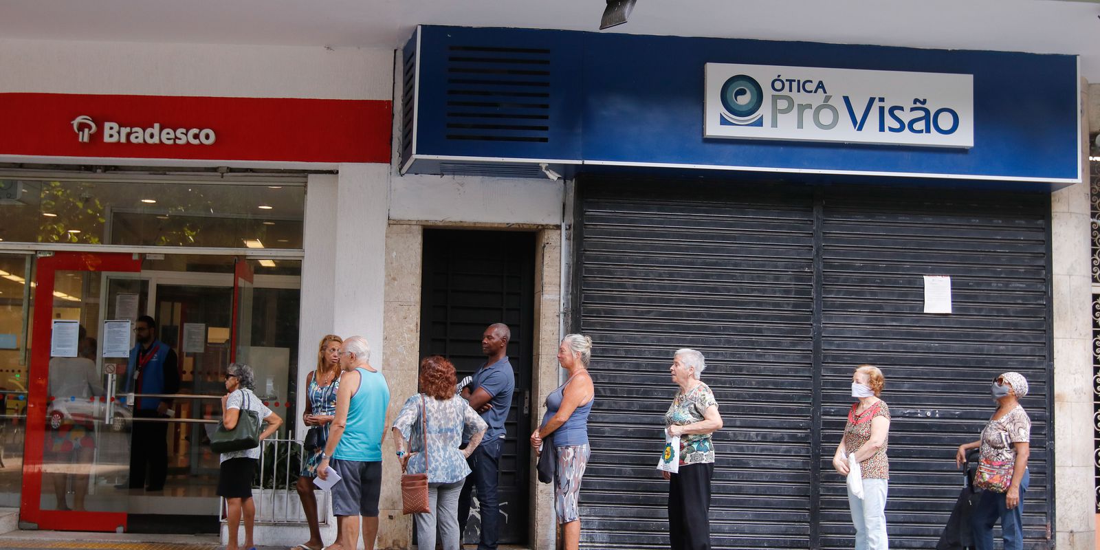 Privado: Taxa média do empréstimo pessoal tem alta de 0,74%, aponta Procon-SP