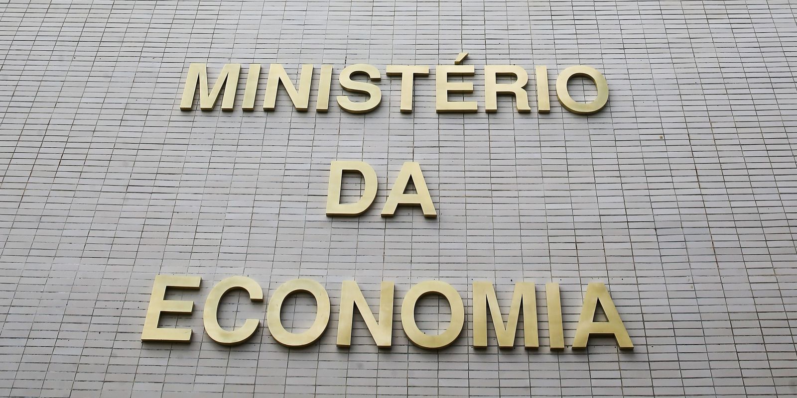 Privado: Ciência e Tecnologia e Educação lideram bloqueio orçamentário