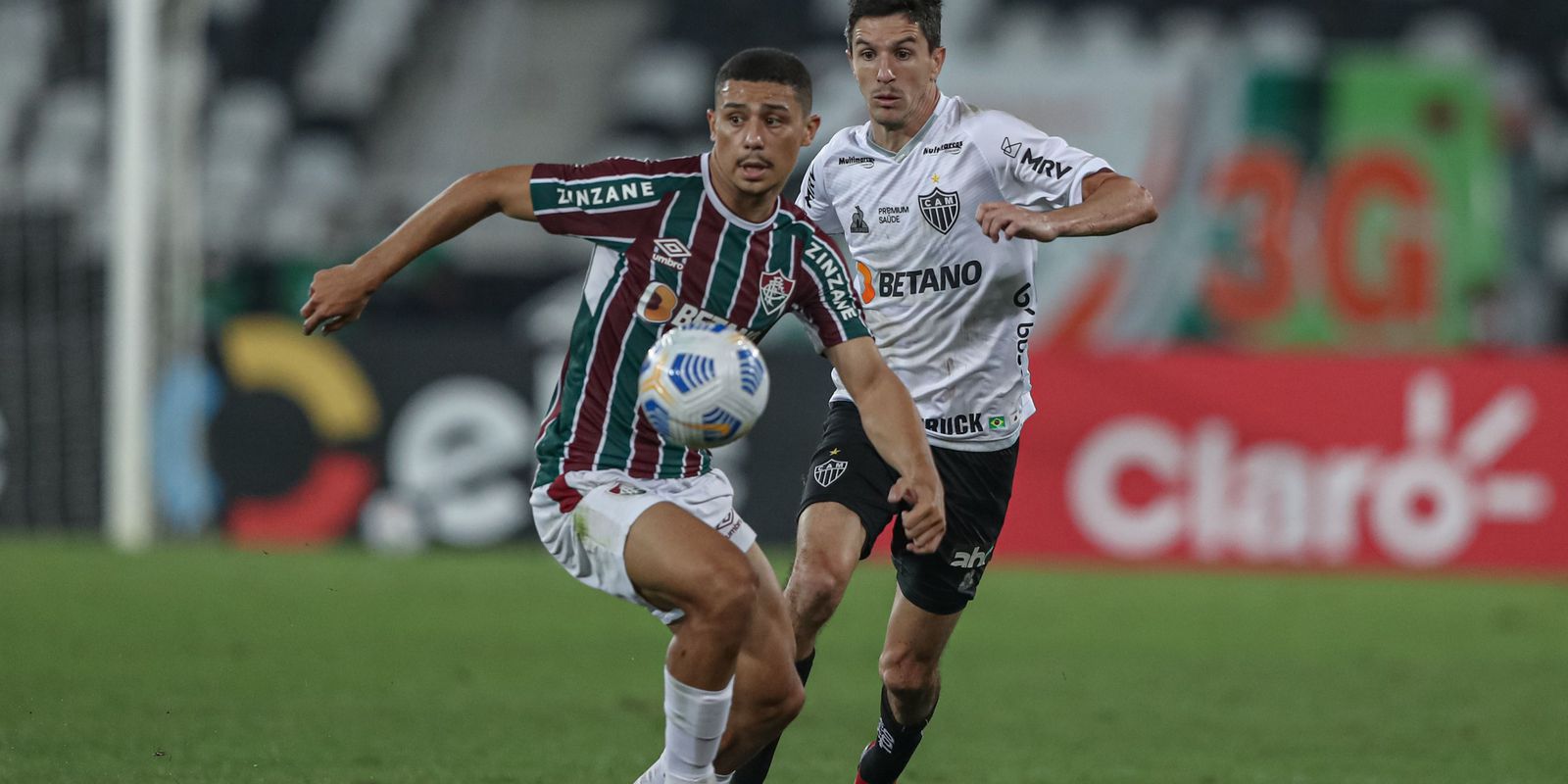Privado: Brasileiro: Fluminense e Atlético-MG se enfrentam no Maracanã