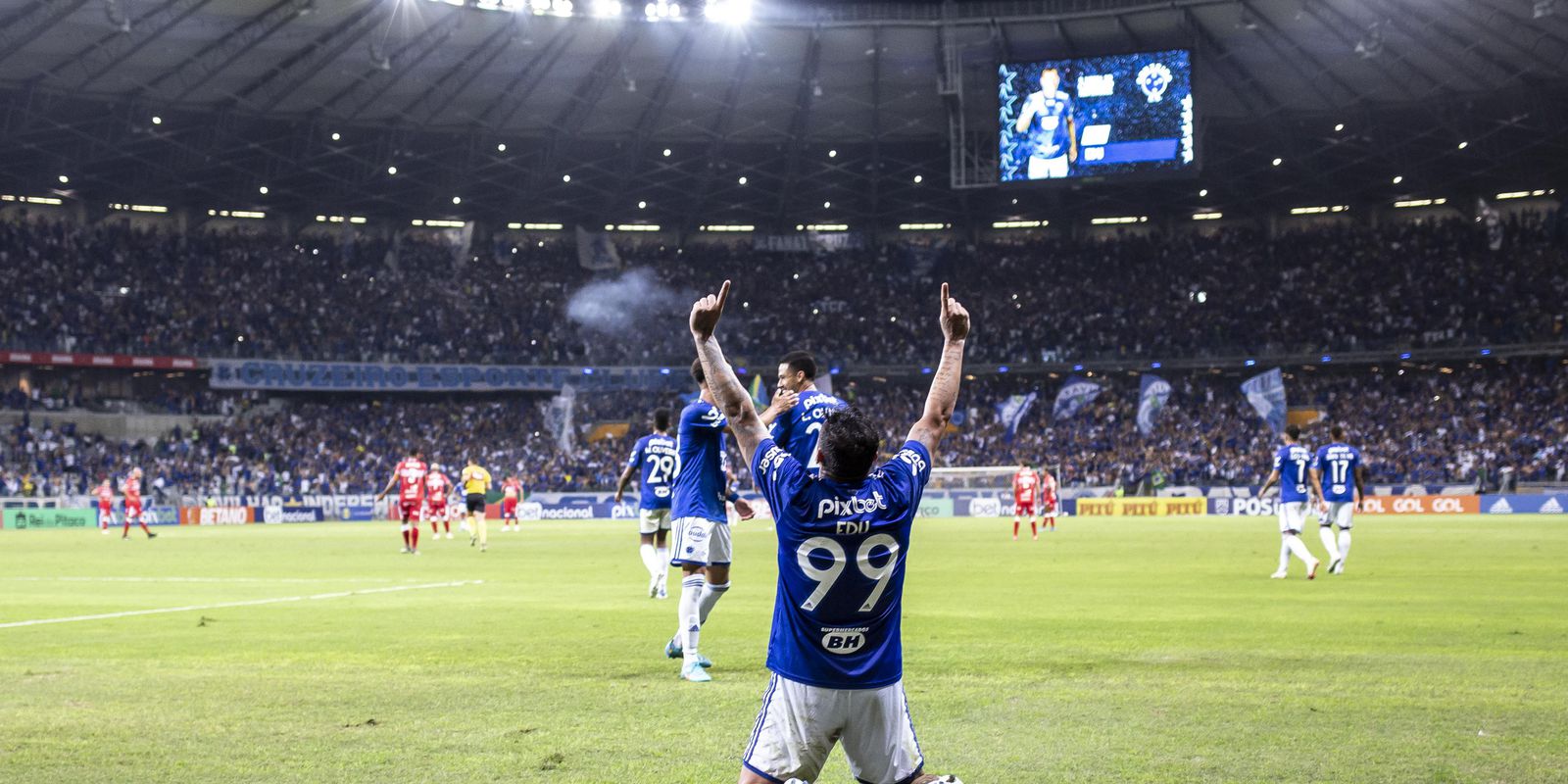 Privado: Cruzeiro derrota CRB e amplia liderança na Série B do Brasileiro