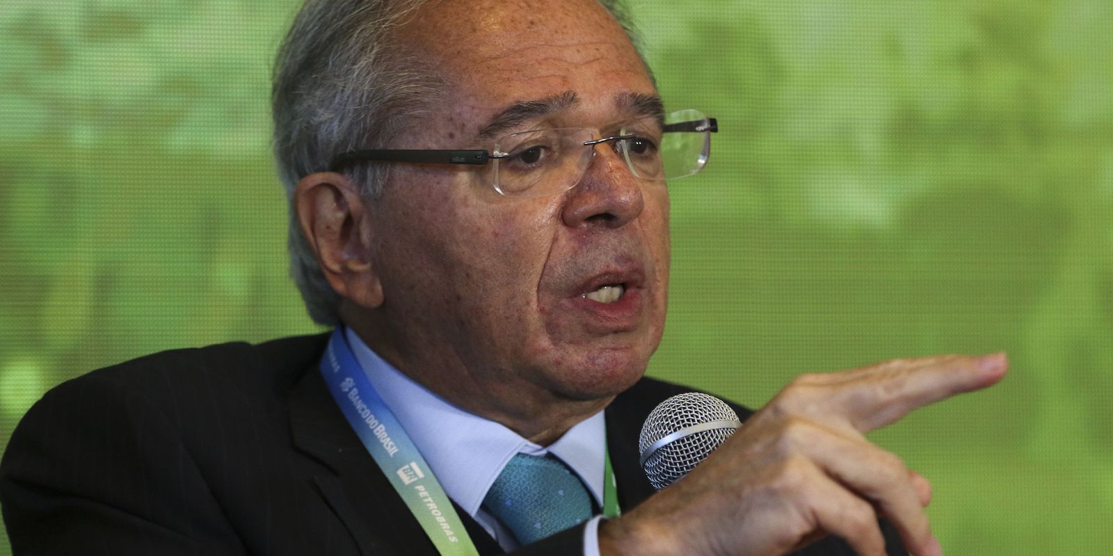 Privado: Ministro diz que governo está atuando para reduzir impostos e inflação
