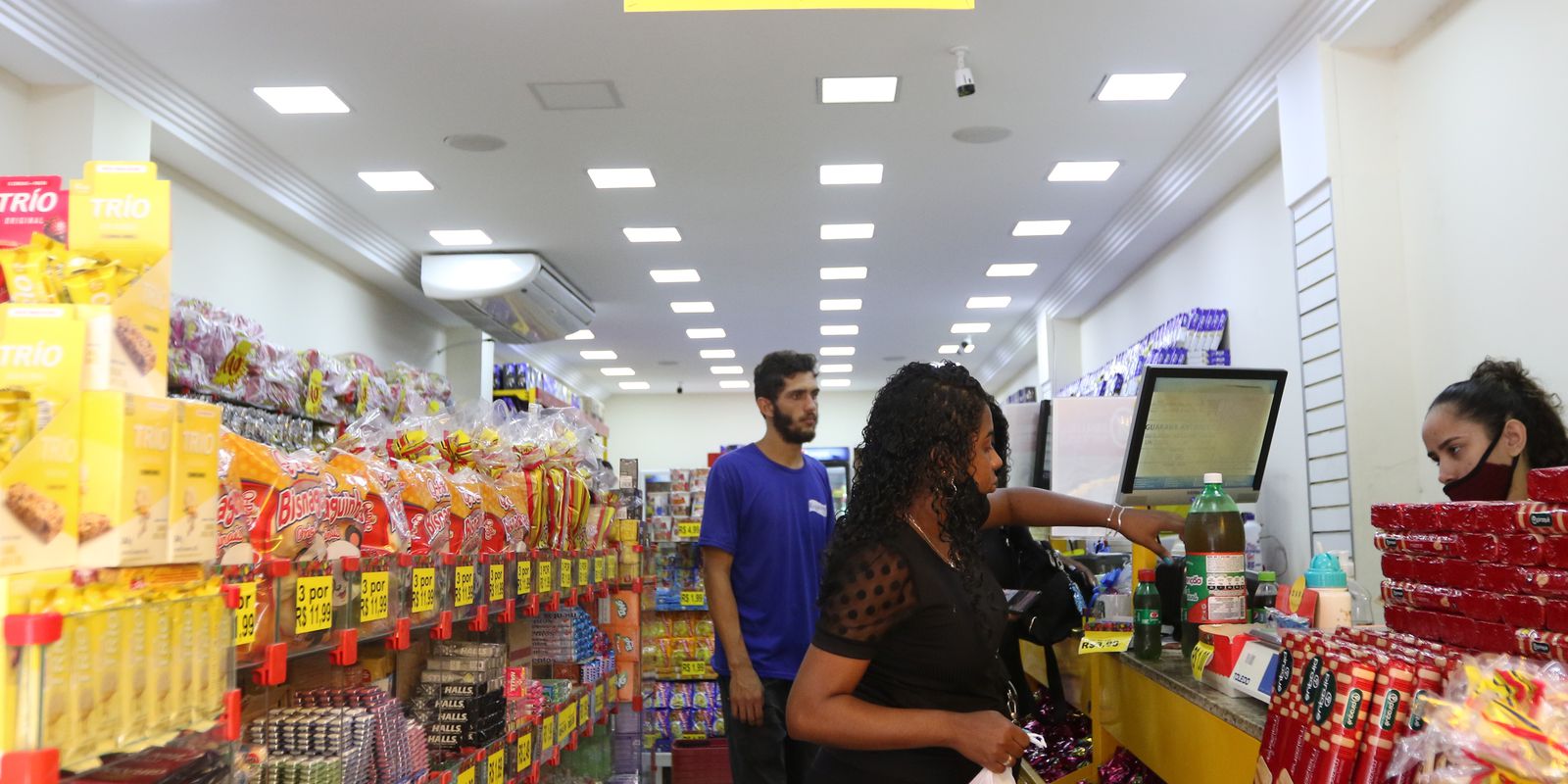 Privado: Comércio varejista cresce 0,9% em abril