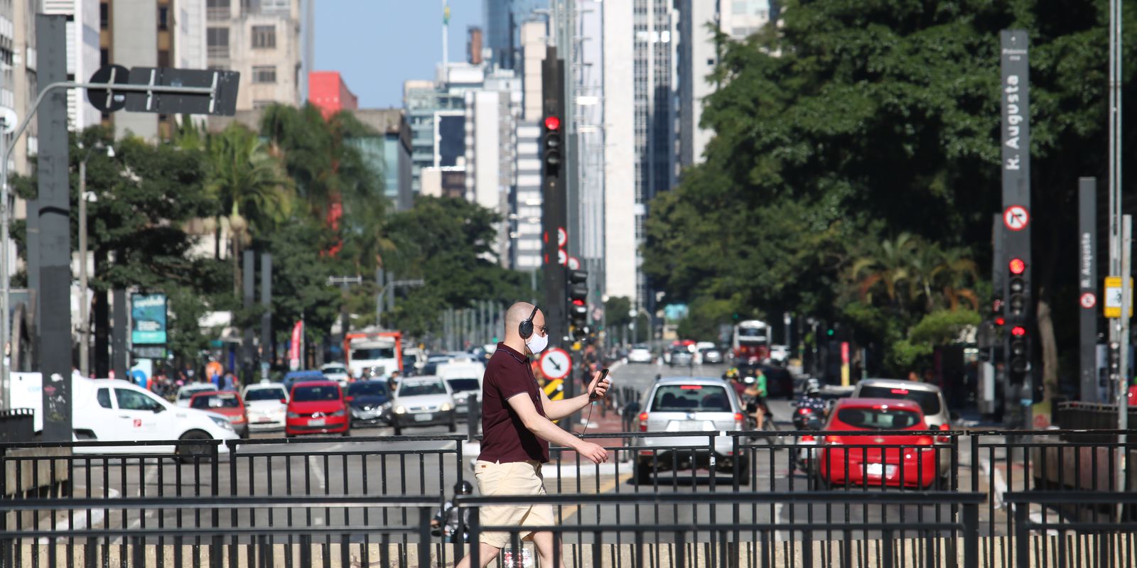 Privado: Covid-19: Brasil tem 28,6 mil novos casos e 72 óbitos em 24 horas