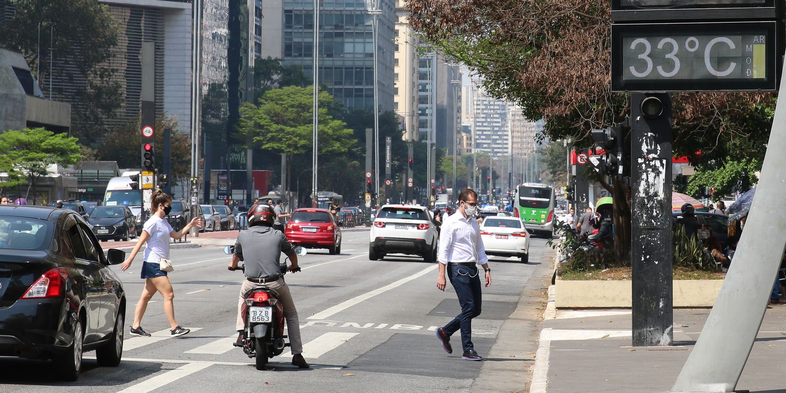 Privado: Covid-19: Brasil tem 20,1 mil novos casos e 94 óbitos em 24 horas