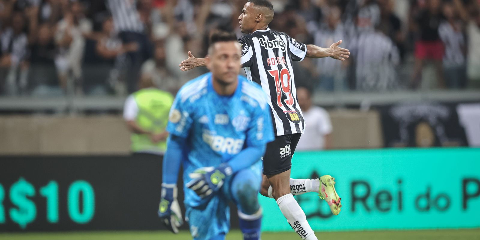 Privado: Em prévia de confronto pela Copa do Brasil, Atlético derrota Flamengo