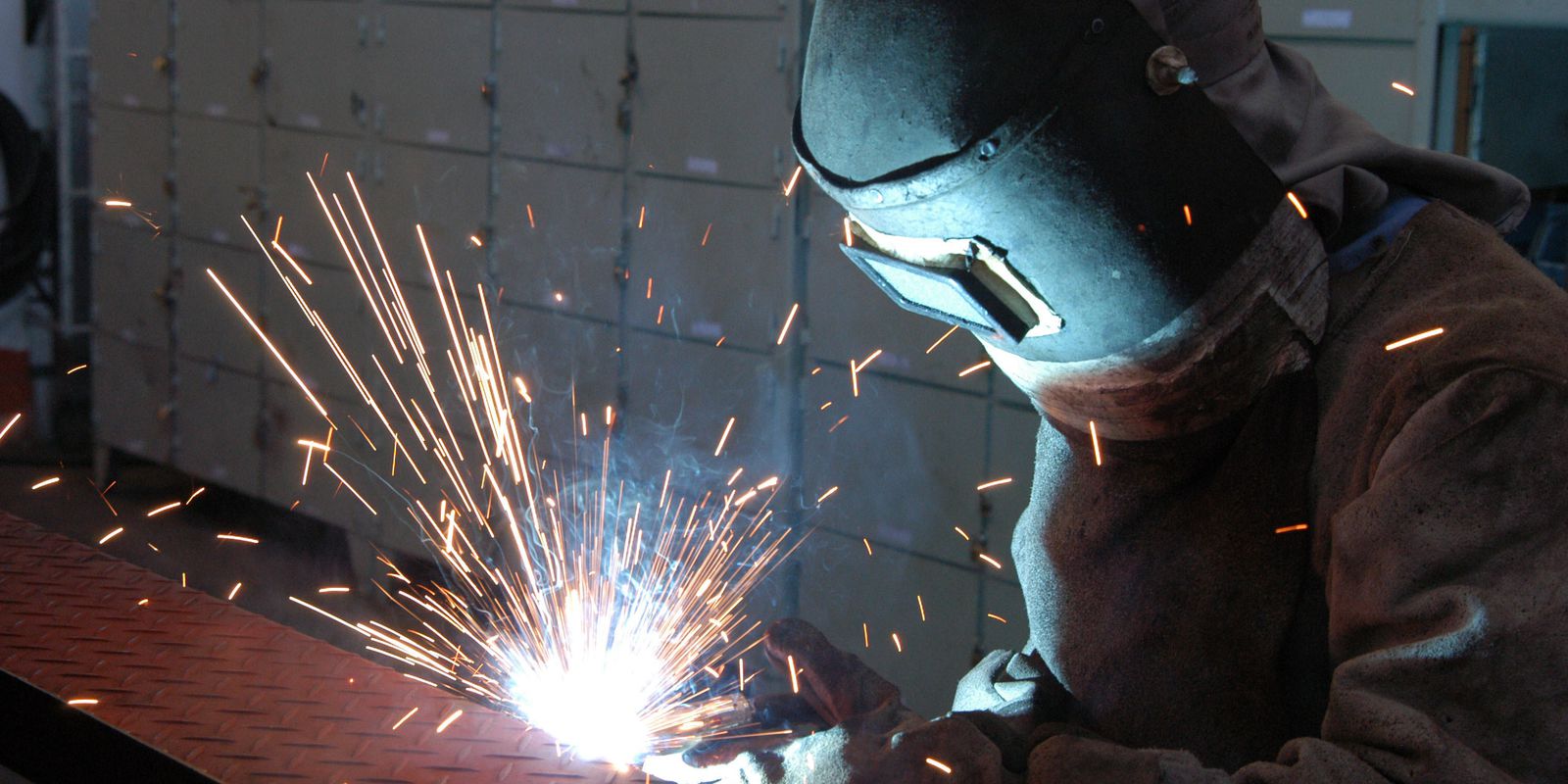Privado: Pesquisa aponta crescimento industrial em 11 estados em maio