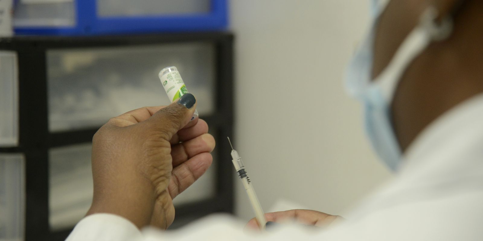 Privado: Covid-19: Brasil registra 380 mortes e 72,2 mil casos em 24 horas