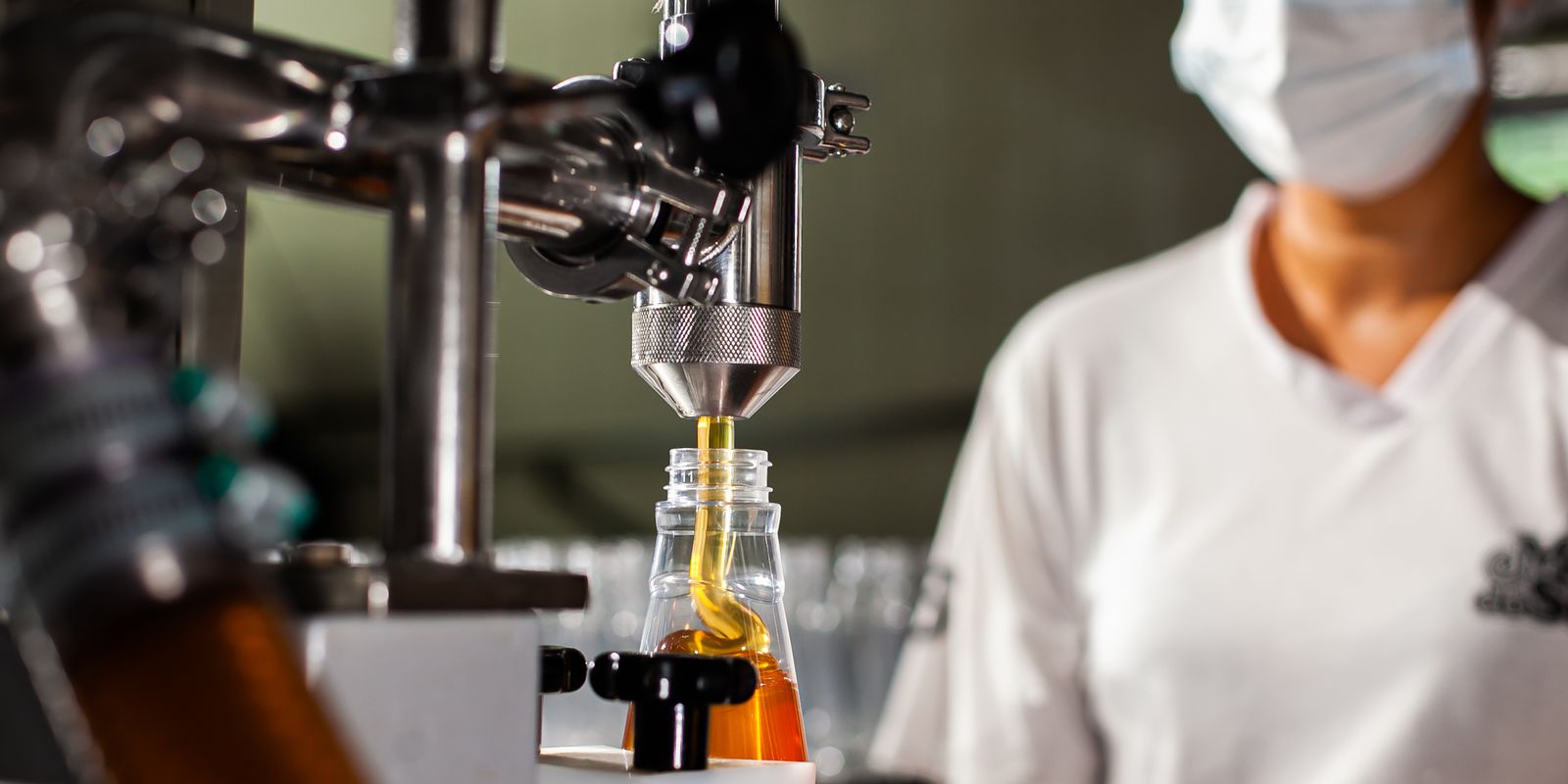 Privado: Produção industrial permanece estável em junho