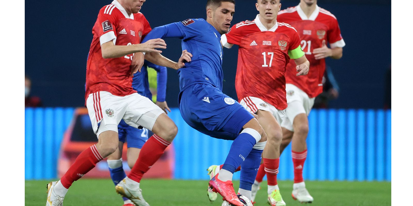 Privado: CAS rejeita recursos de federação e clubes da Rússia contra suspensões