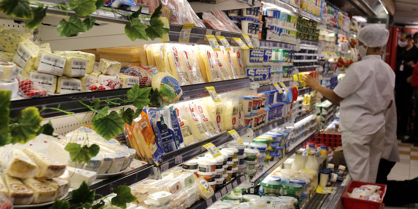 Privado: Vendas da indústria de alimentos crescem 3,74% de janeiro a maio