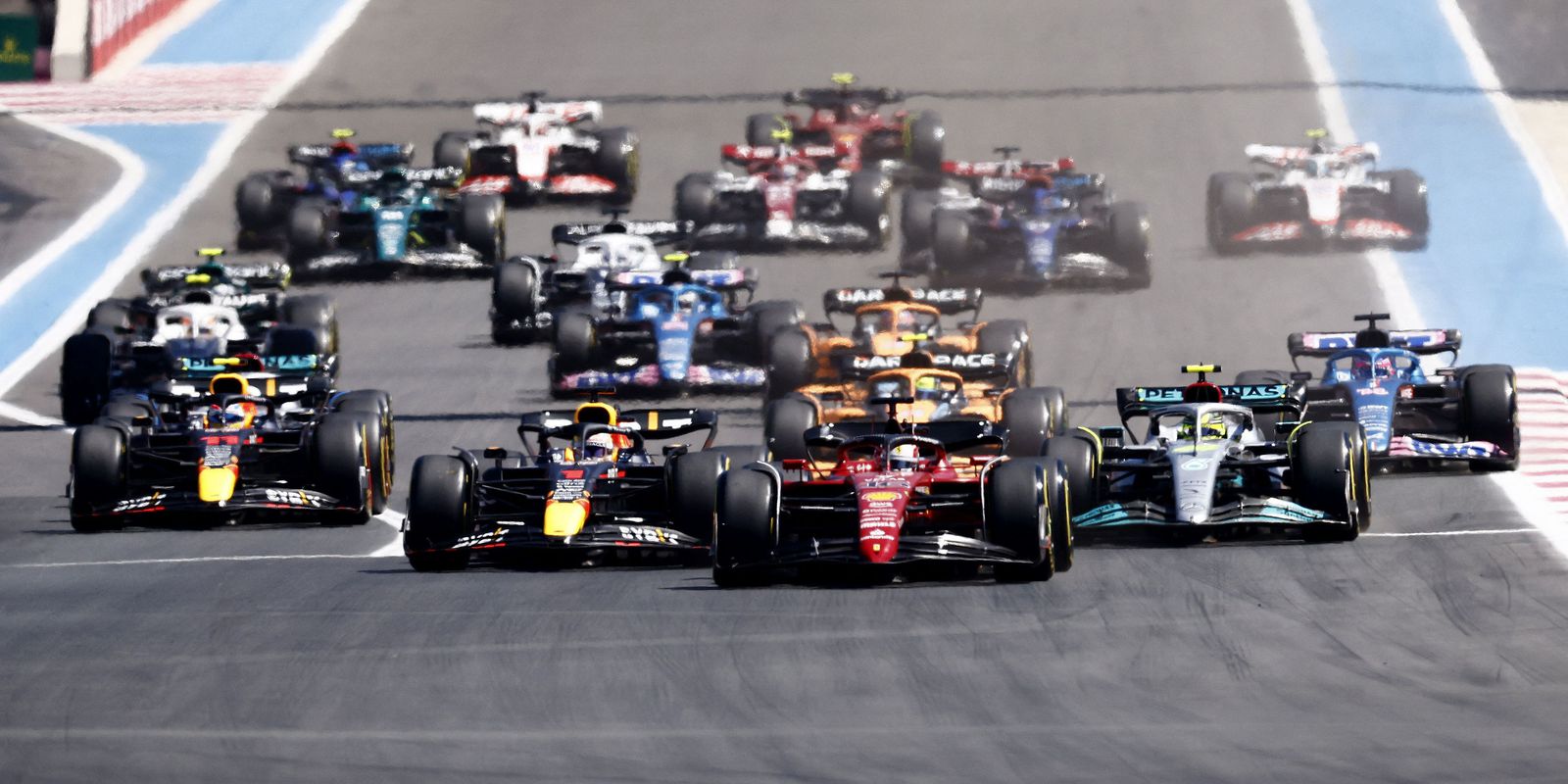 Privado: Ferrari busca lado positivo após revés na disputa pelo título da F1