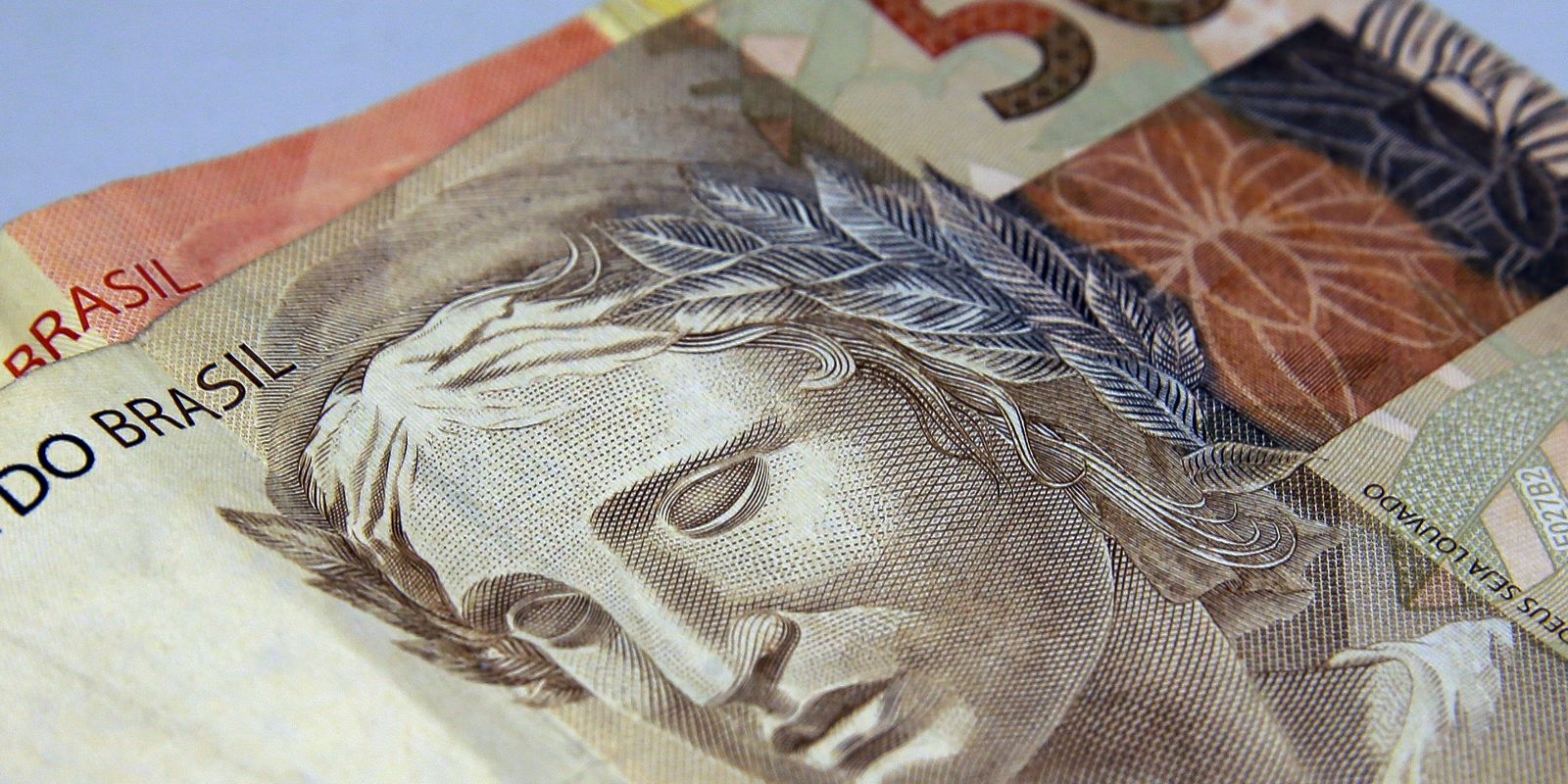 Privado: Beneficiários com NIS final 9 recebem hoje Auxílio Brasil